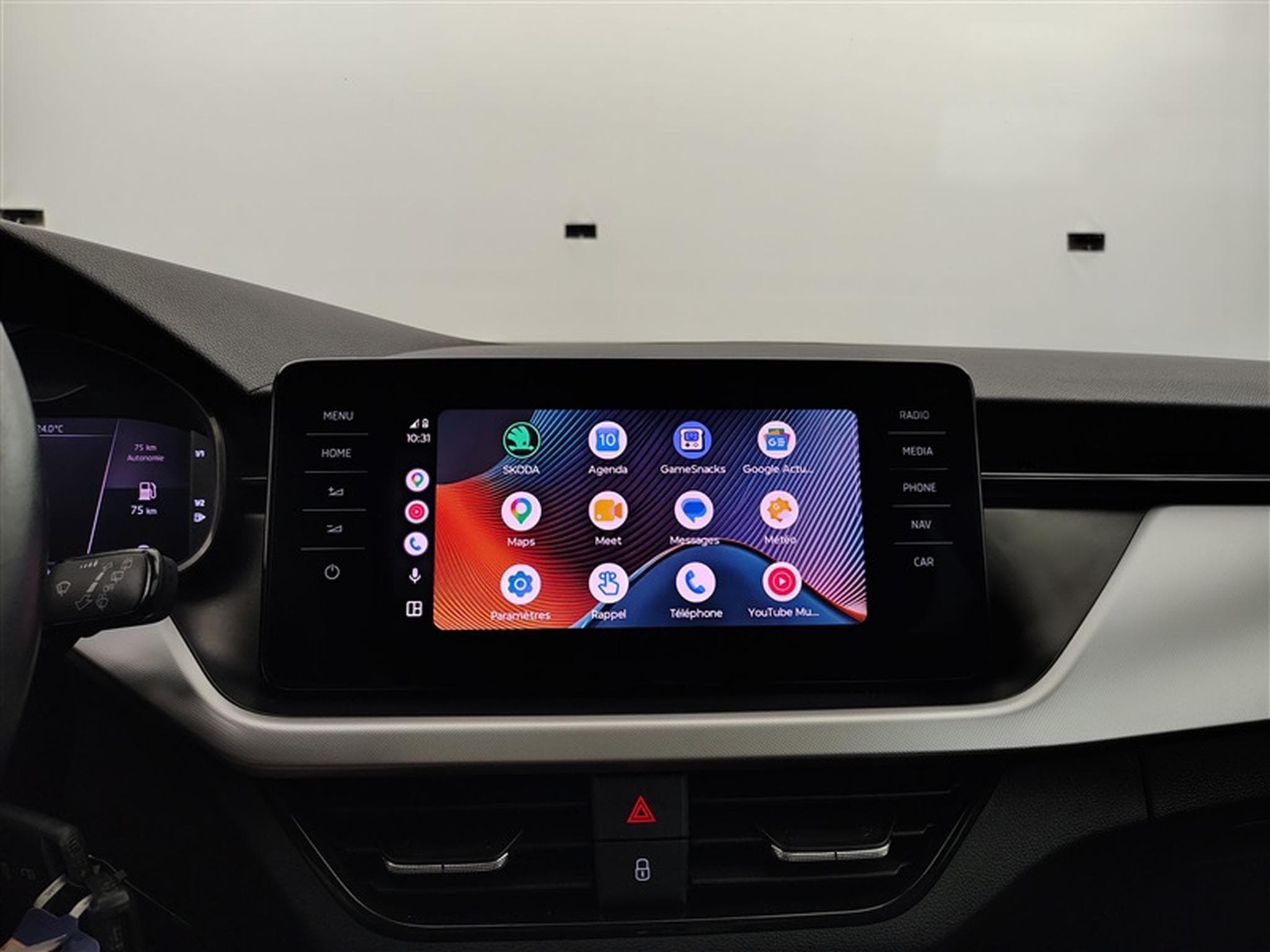 Skoda Kamiq 1.0 TSI Ambition NAVI/CARPLAY/PDC/JA (2021) - Foto 21