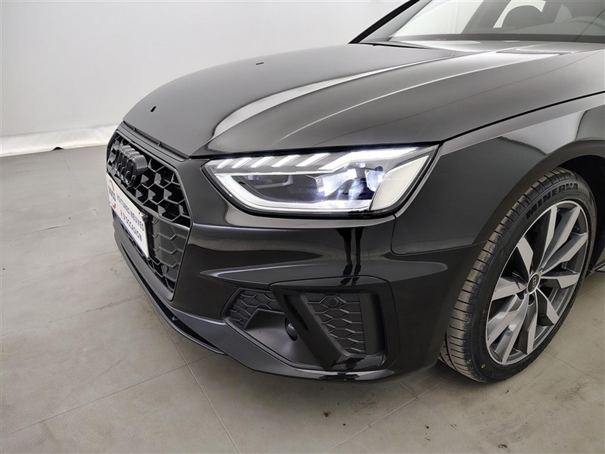Audi A4 Avant 35 TFSI S-Tronic S-line Compétition (2024) - Foto 15