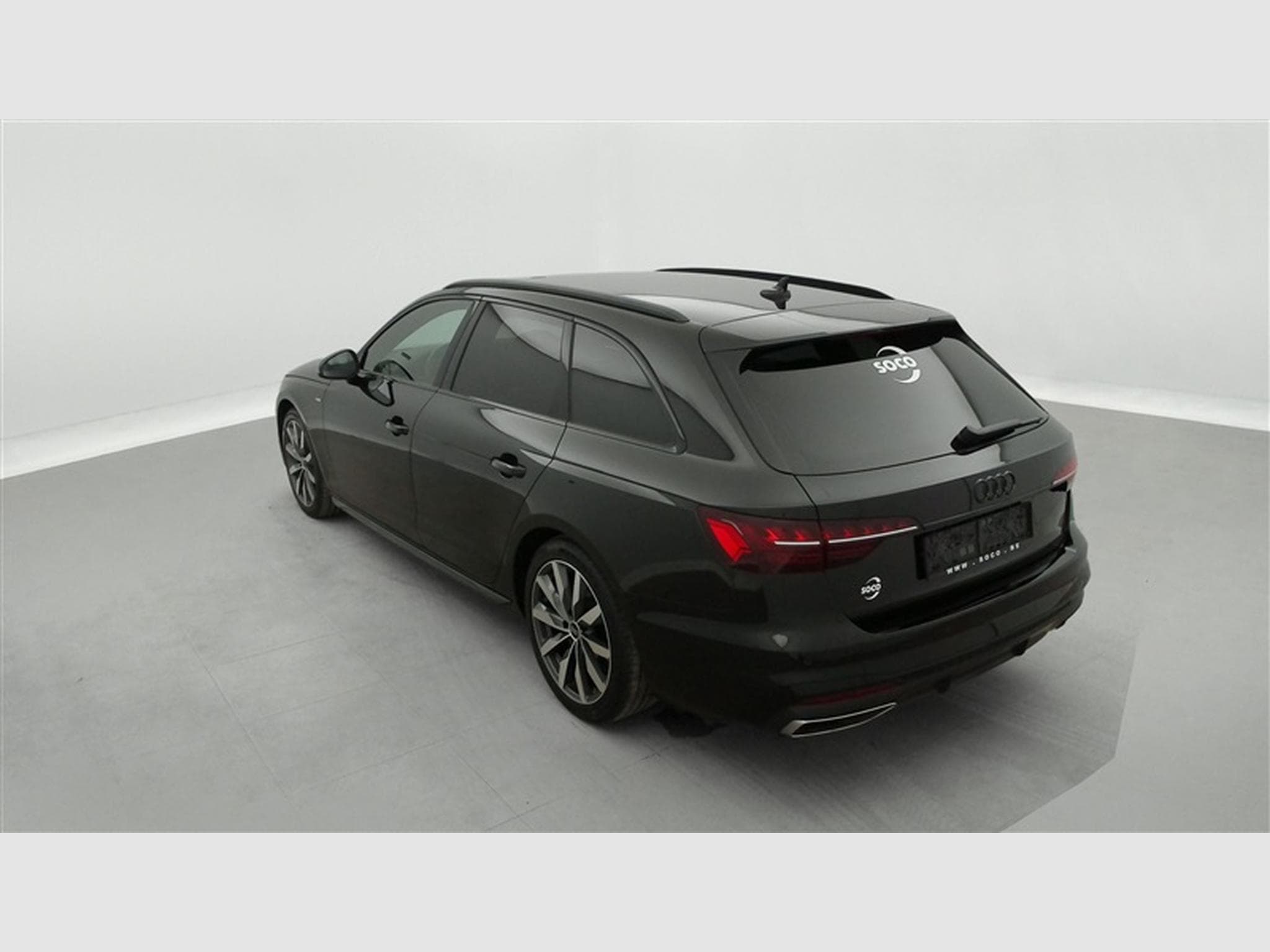 Audi A4 Avant 35 TFSI S-Tronic S-line Compétition (2024) - Foto 2
