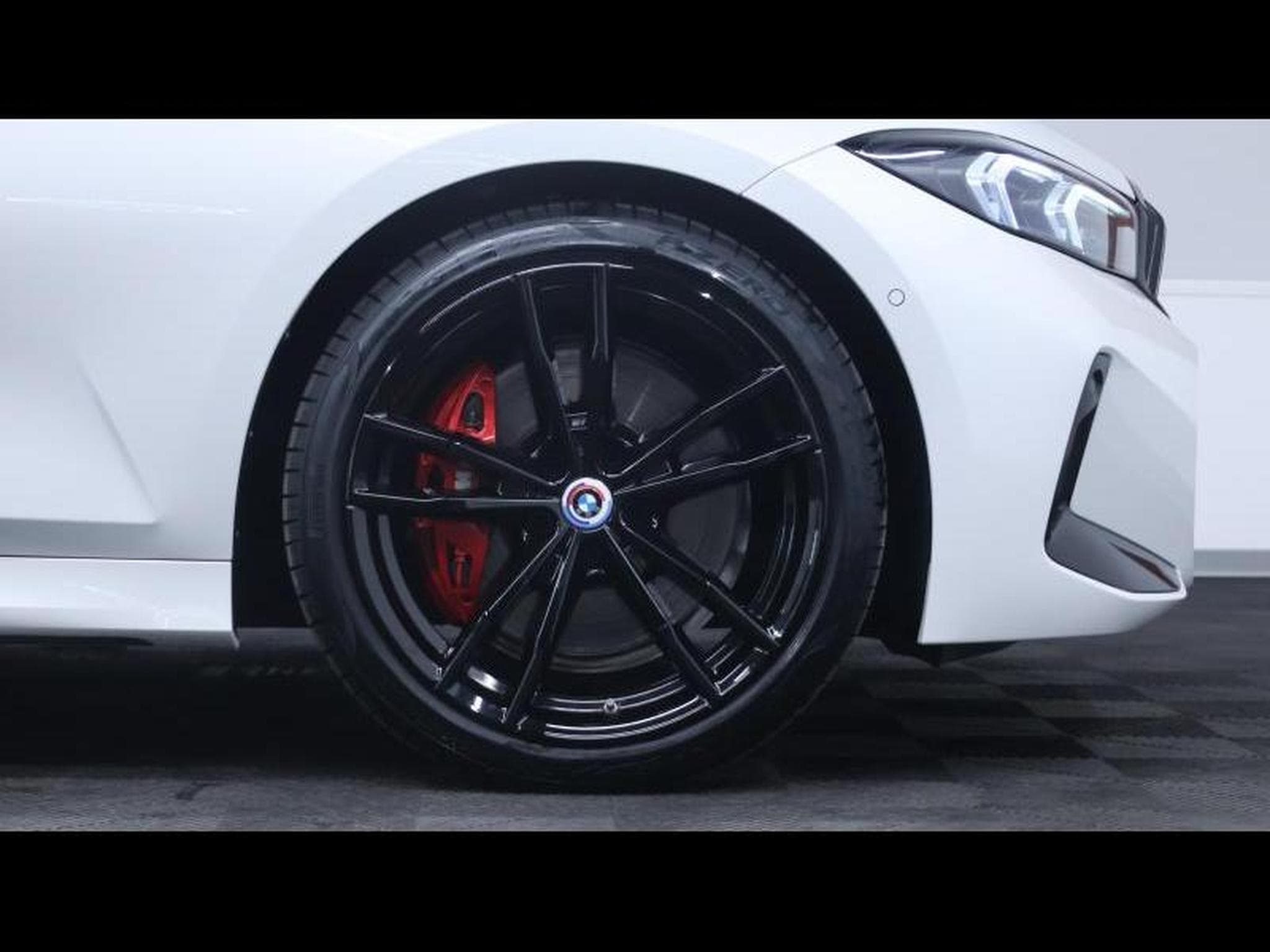 BMW 318 d M Sport Pro Steptronic (2023) - Foto 10