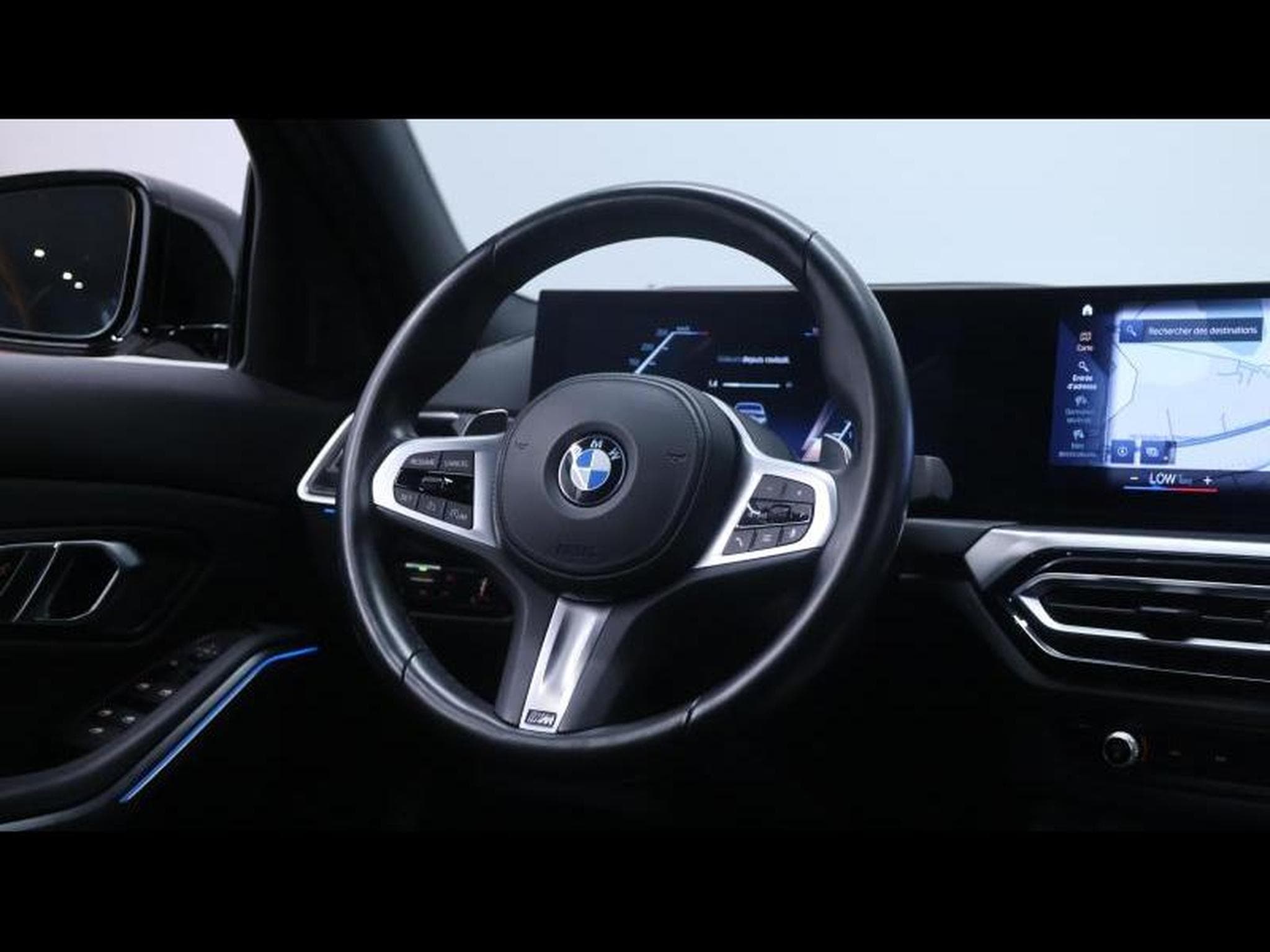 BMW 318 d M Sport Pro Steptronic (2023) - Foto 16
