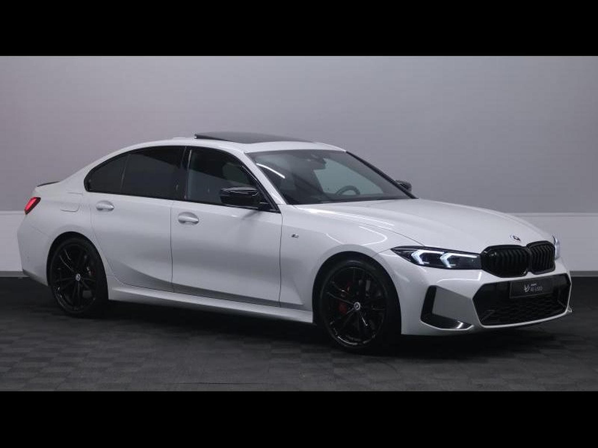 BMW 318 d M Sport Pro Steptronic (2023) - Foto 3