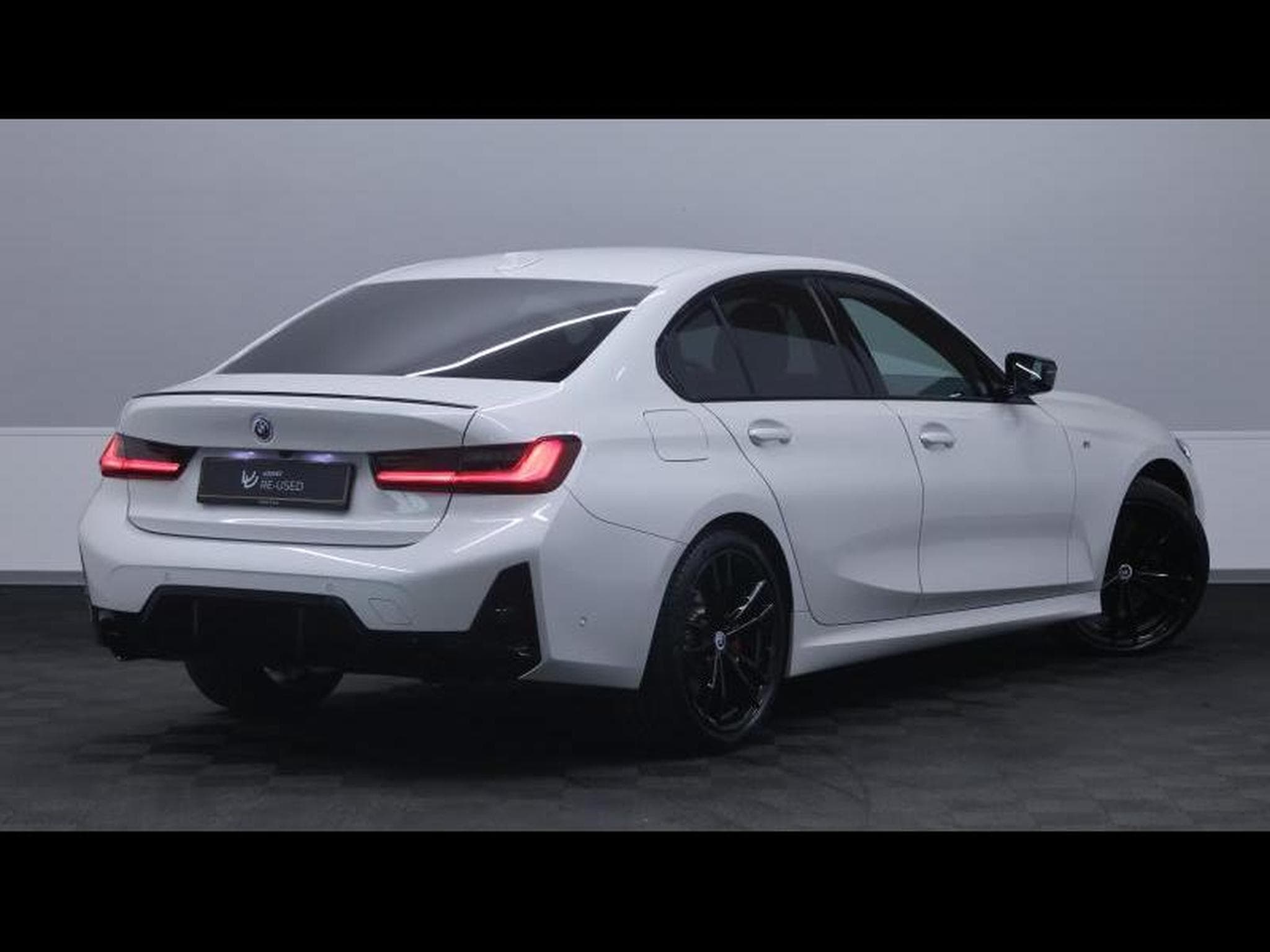 BMW 318 d M Sport Pro Steptronic (2023) - Foto 5
