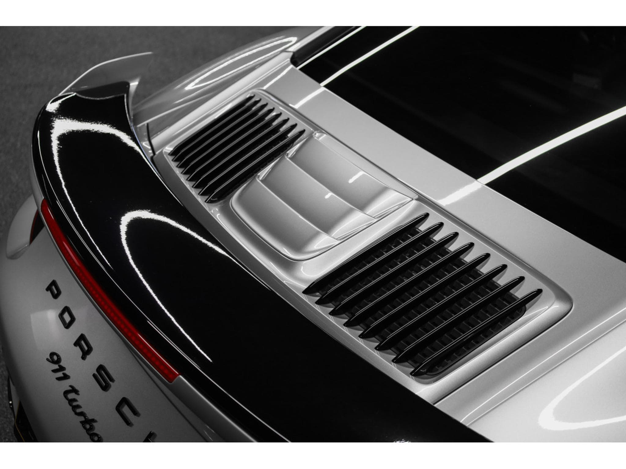 Porsche 911 .2 Turbo S Coupé PDK - Kit Aéro (2017) - Foto 22