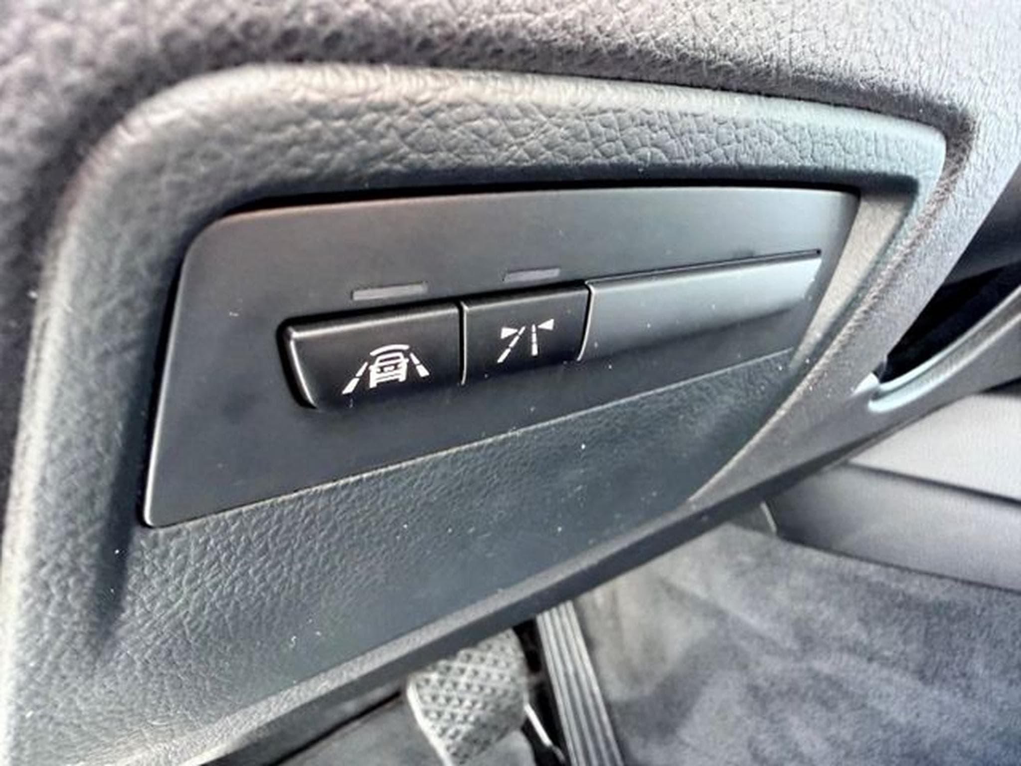 BMW 320 320i Gran Turismo M Sport Paket /NAVI/LED/HUD/ (2018) - Photo 17