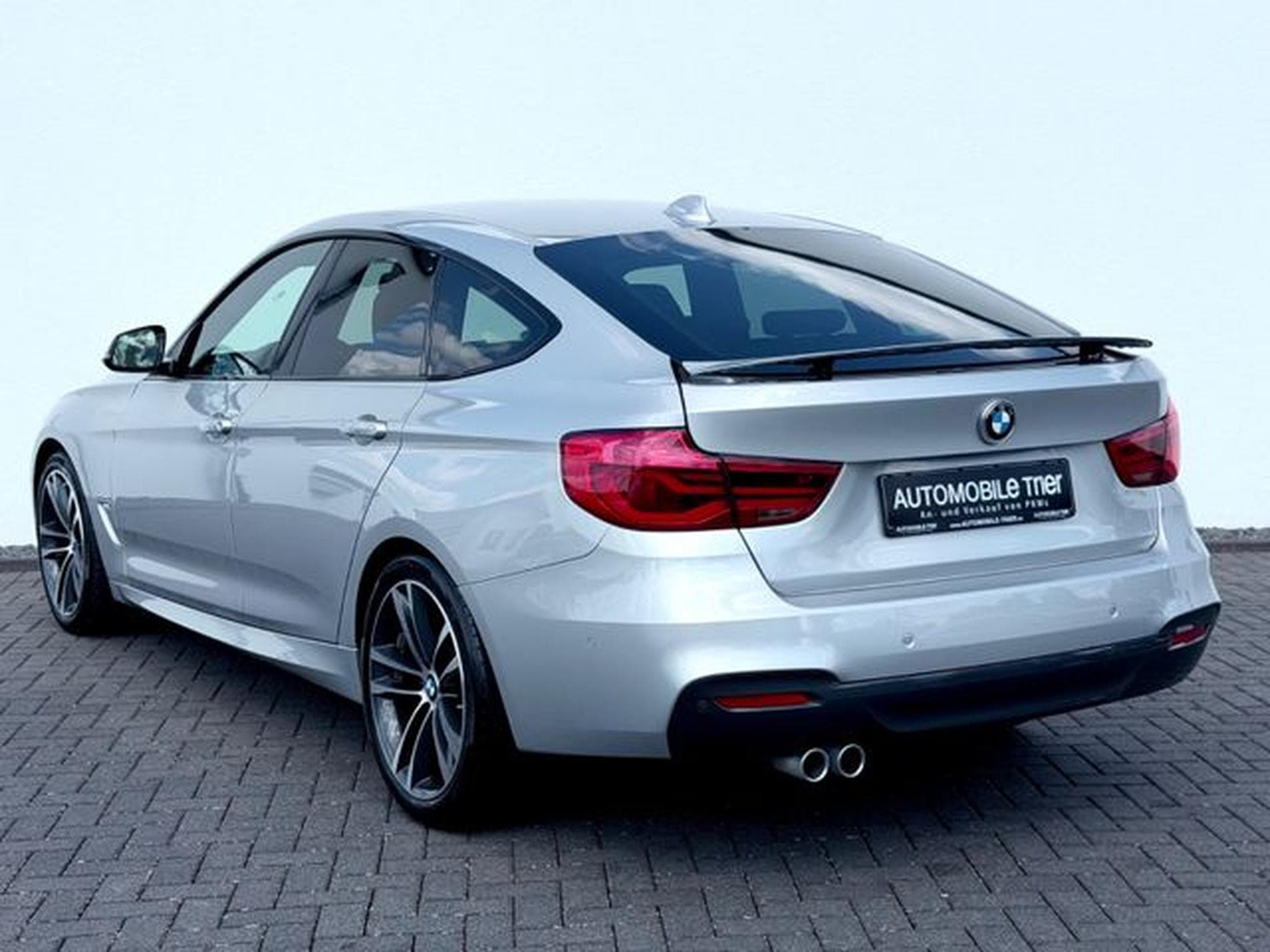 BMW 320 320i Gran Turismo M Sport Paket /NAVI/LED/HUD/ (2018) - Photo 7