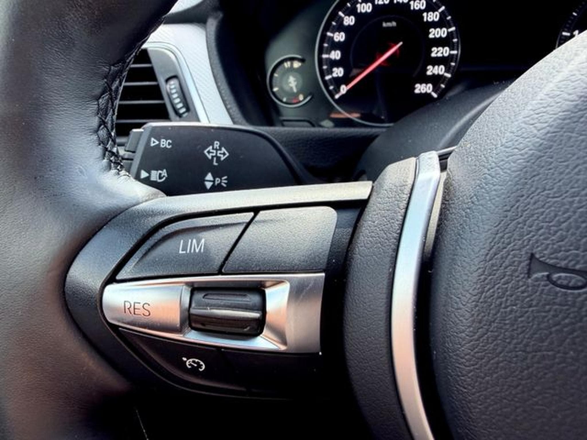 BMW 320 320i Gran Turismo M Sport Paket /NAVI/LED/HUD/ (2018) - Photo 18