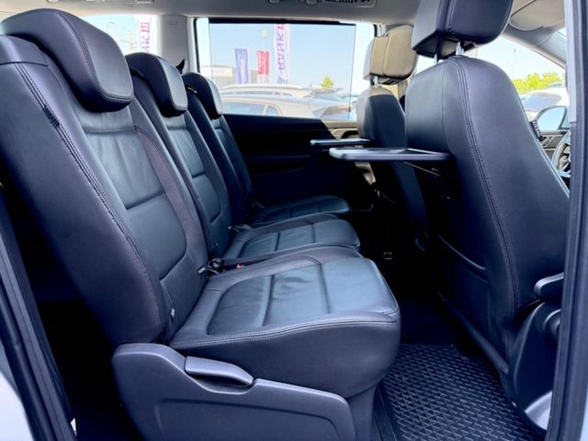 VW Sharan Sharan Highline 2.0 TDI DSG /7.SITZER/1.HAND/ (2019) - Photo 15