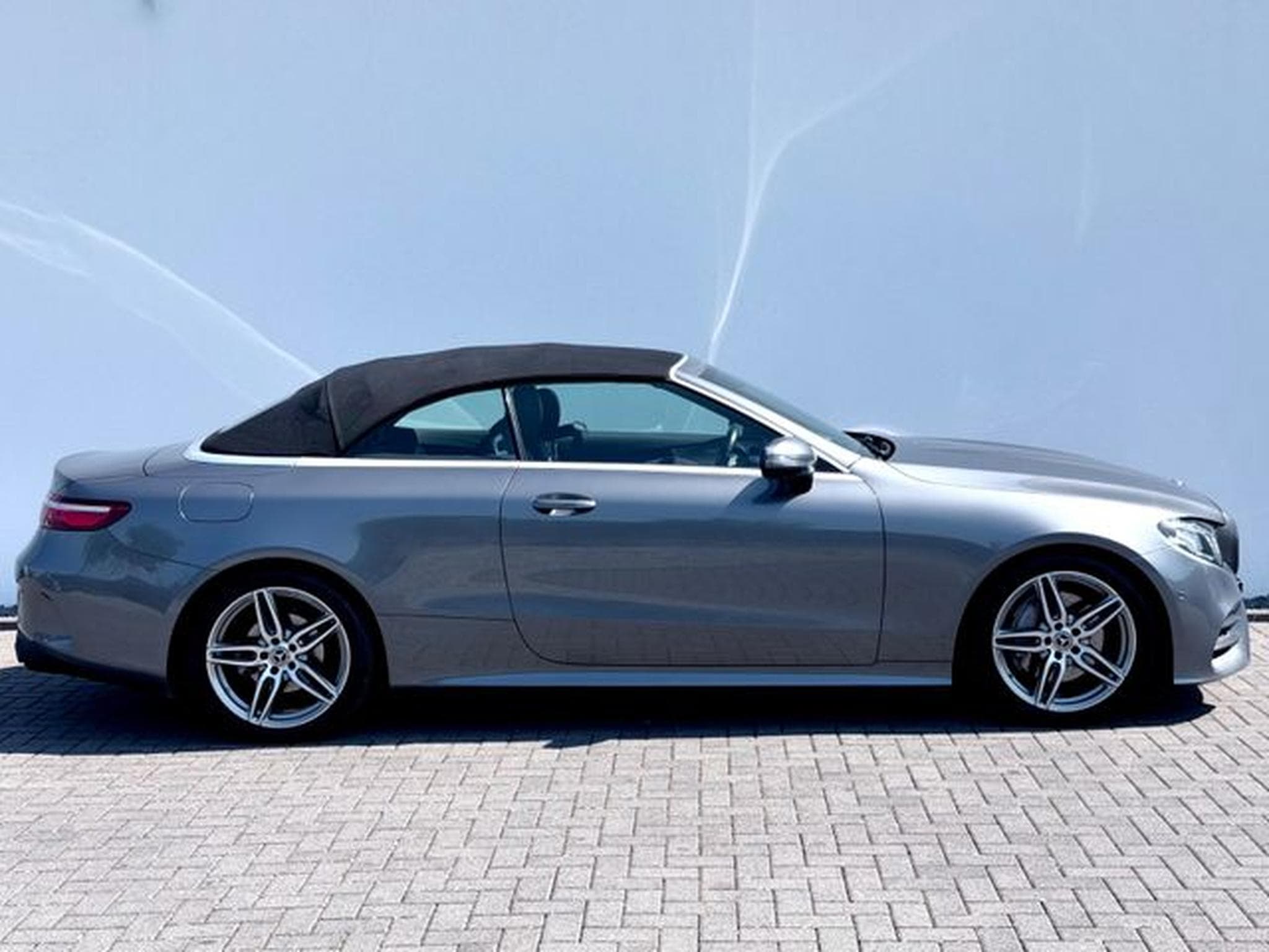 Mercedes E 200 E 200 Cabrio /AMG LINE/NAVI/LED/CAM/GARANTIE/ (2018) - Photo 12
