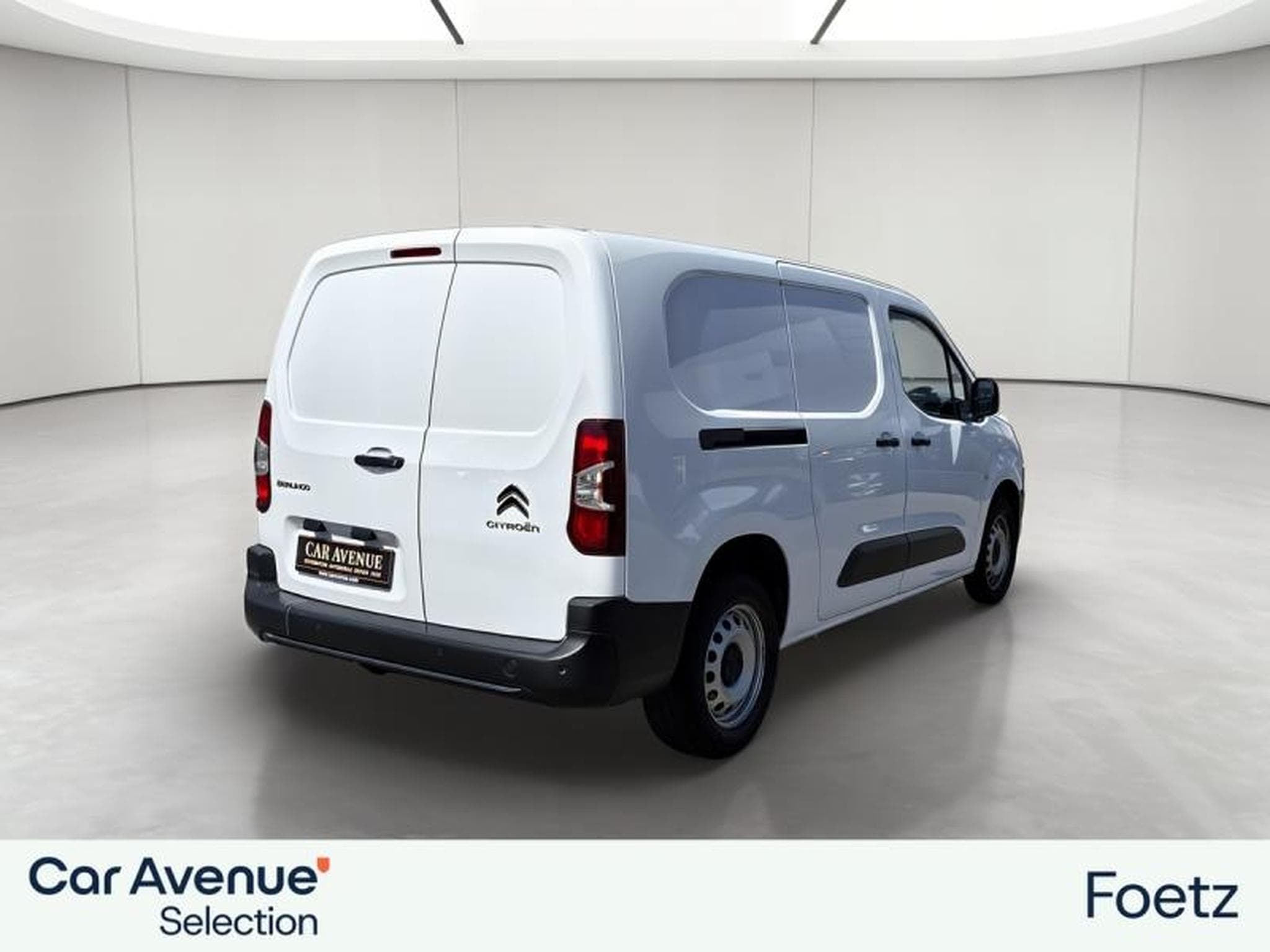 CITROEN Berlingo XL 950kg BlueHDi 100 S&S Driver BVM5 (2021) - Foto 7