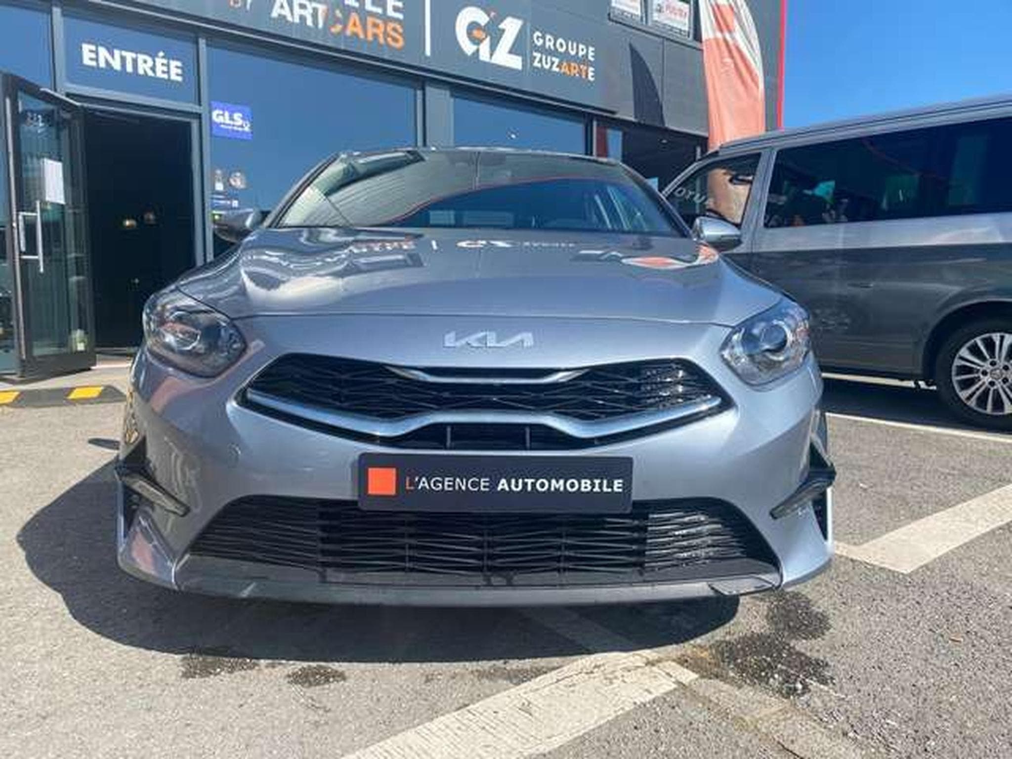 Kia Ceed Ceed 1.5 T-GDI DCT7 / jusqu'a 36mois de garantie (2023) - Photo 3