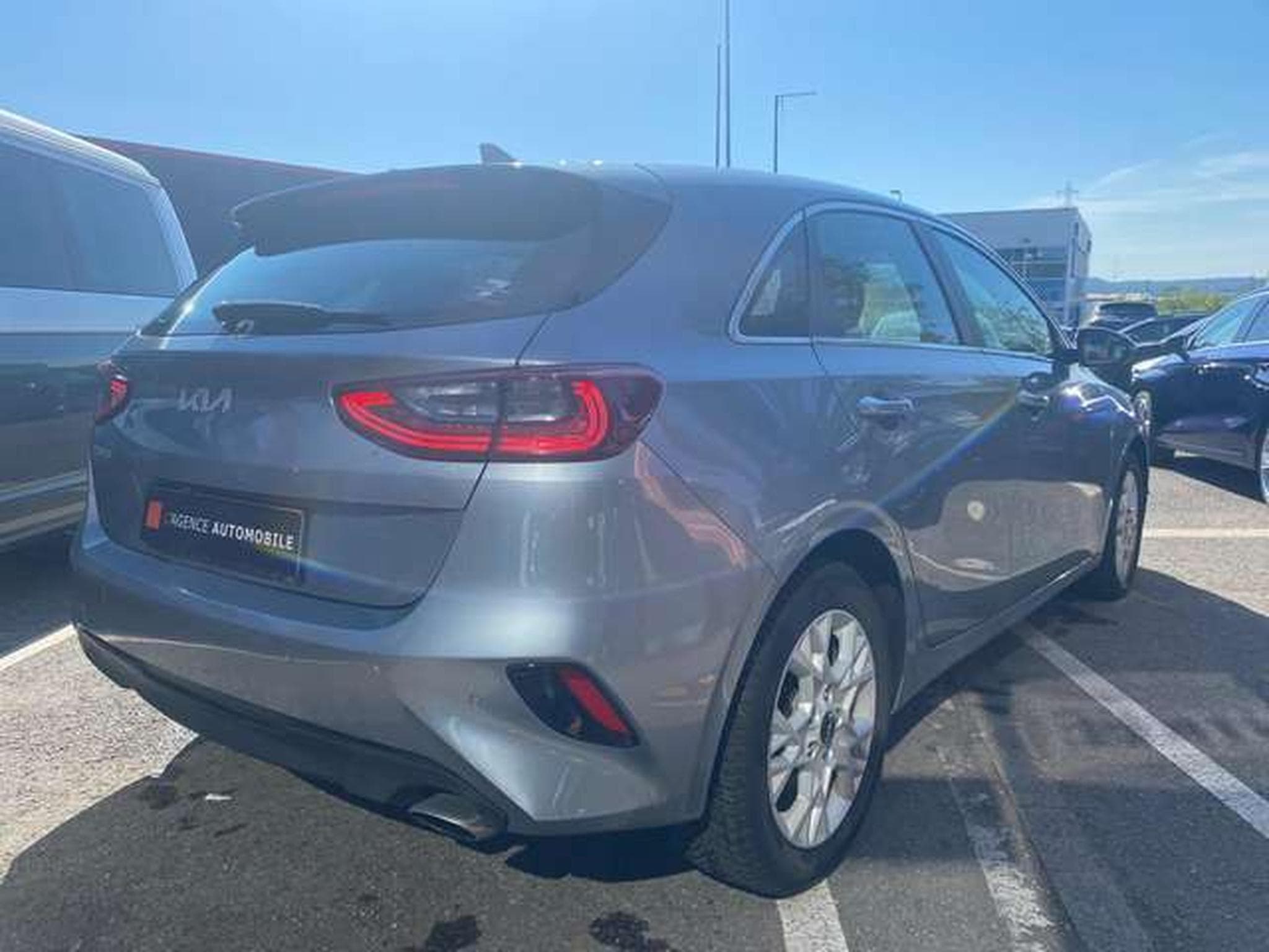 Kia Ceed Ceed 1.5 T-GDI DCT7 / jusqu'a 36mois de garantie (2023) - Photo 5