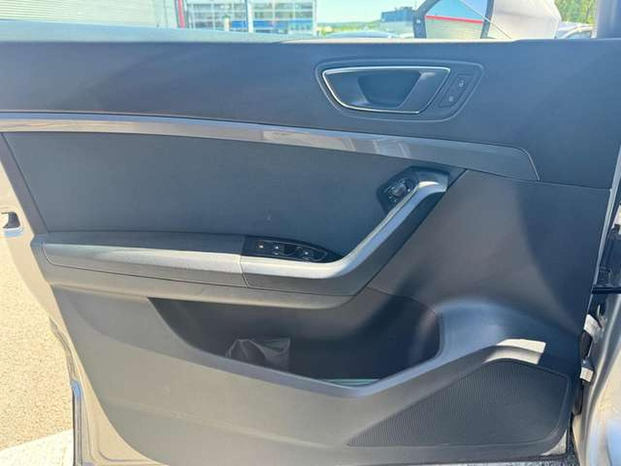SEAT Ateca Ateca 1.4 ECO TSI DSG STYLE / DRIVE ASSIST PACK (2016) - Photo 8