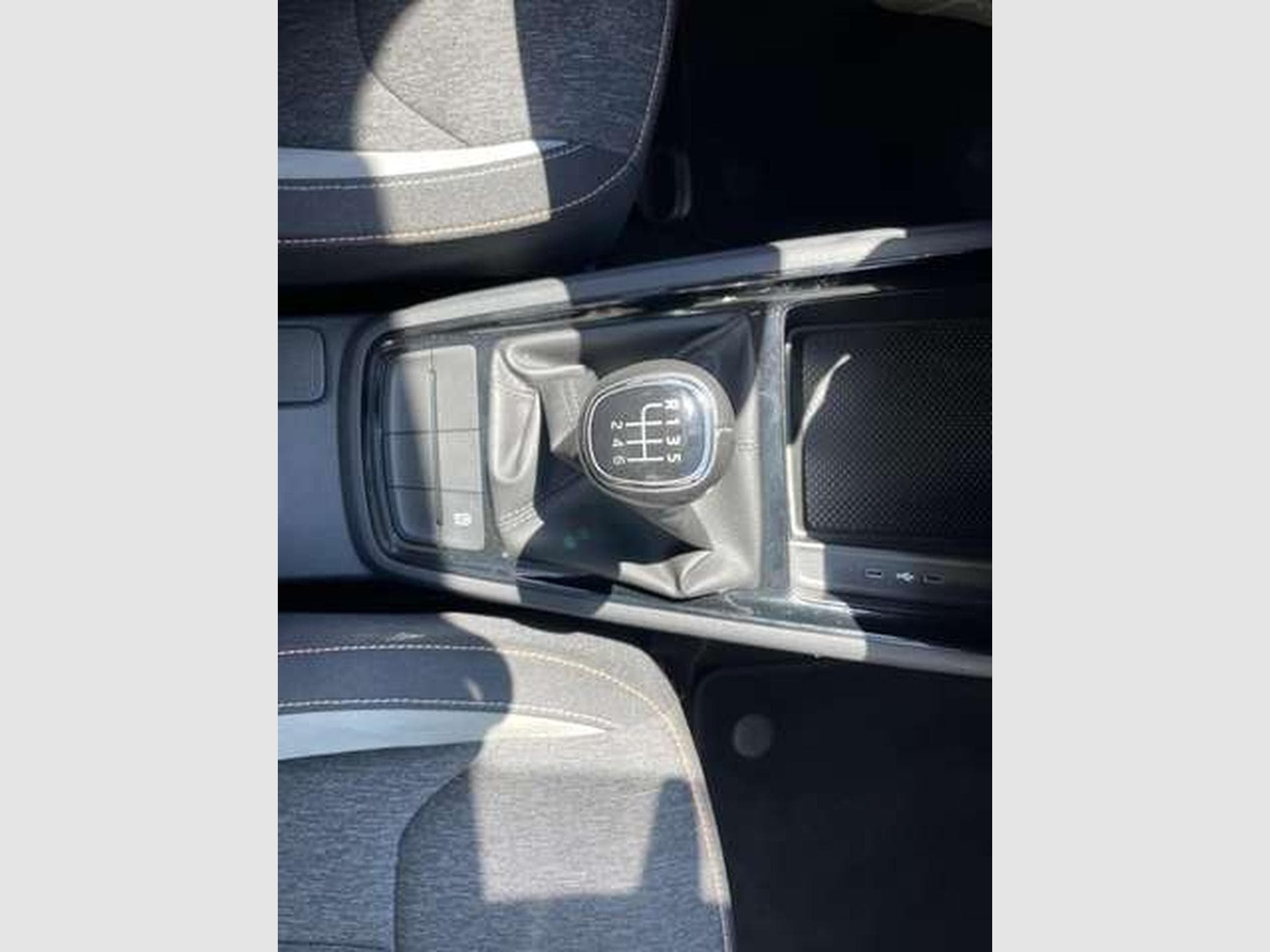 Skoda Scala Scala 1.0 TSI - JUSQU'A 3 ANS DE GARANTIE (2020) - Photo 18