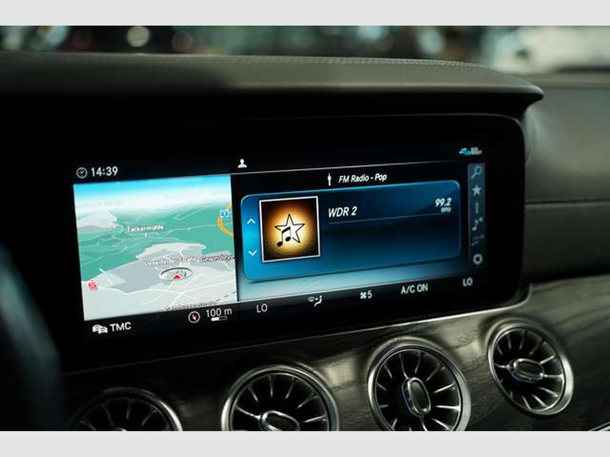 Mercedes E 450 4M Coupé AMG Line *2.H *19 *Pano*HUD*360° (2019) - Photo 31