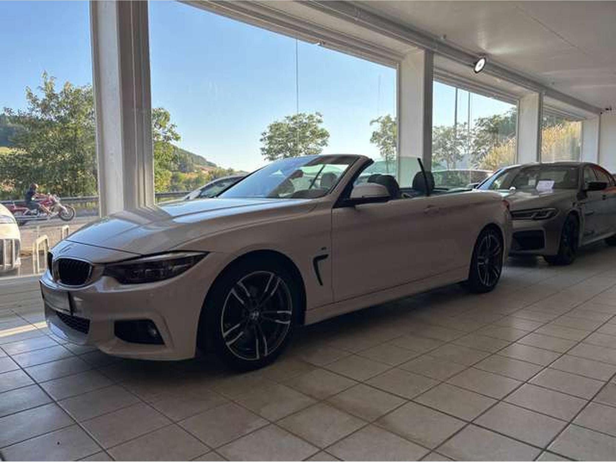 BMW 420 Cabrio Aut. M Sport - JUSQU'A 36 MOIS DE GARANTIE (2019) - Foto 28