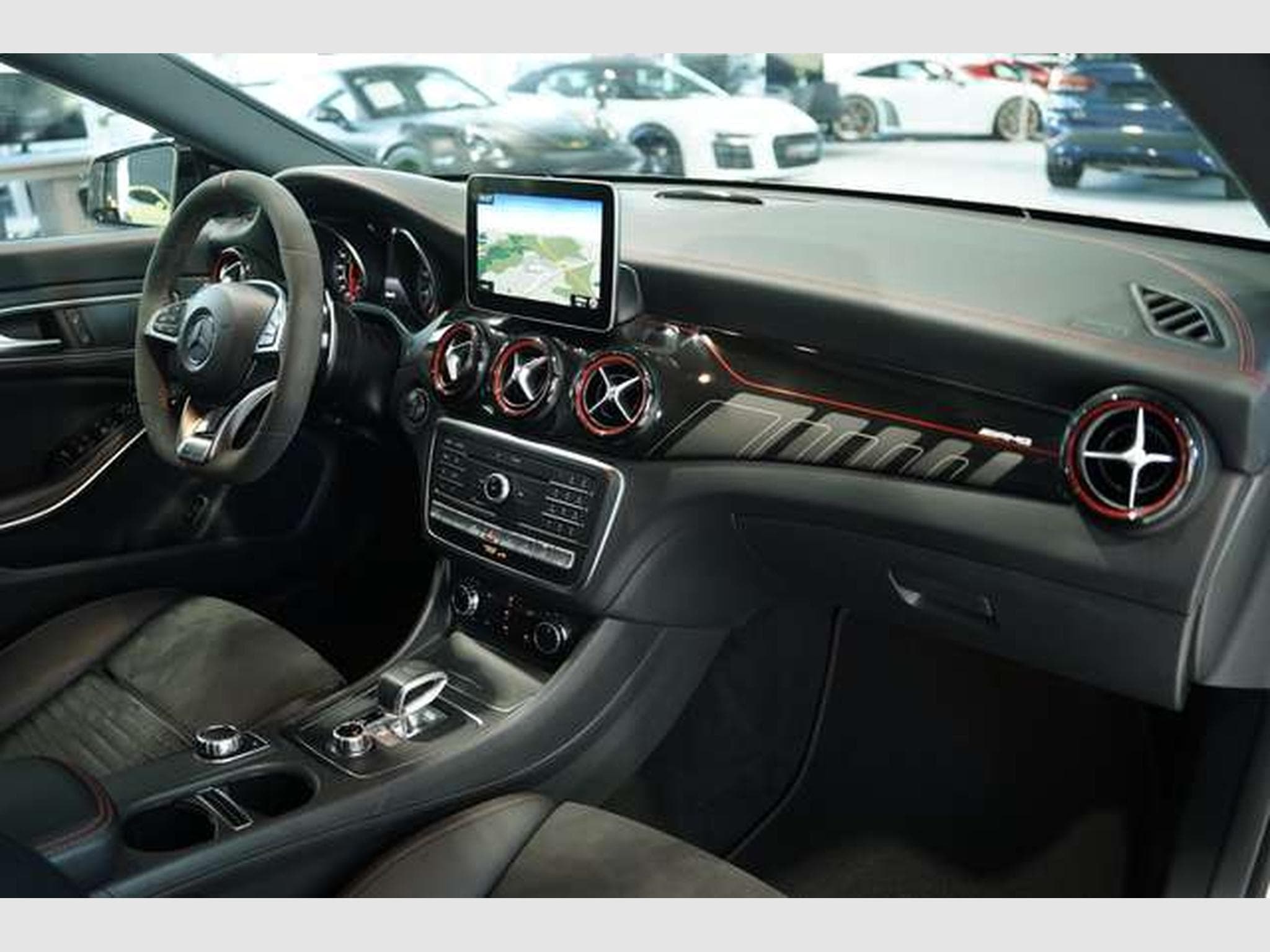 Mercedes CLA 45 AMG 4M *2.H *Pano *S-Abgas (2018) - Photo 22