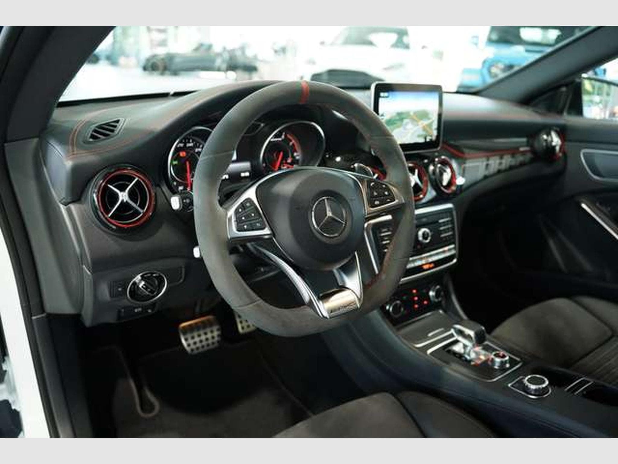 Mercedes CLA 45 AMG 4M *2.H *Pano *S-Abgas (2018) - Photo 33