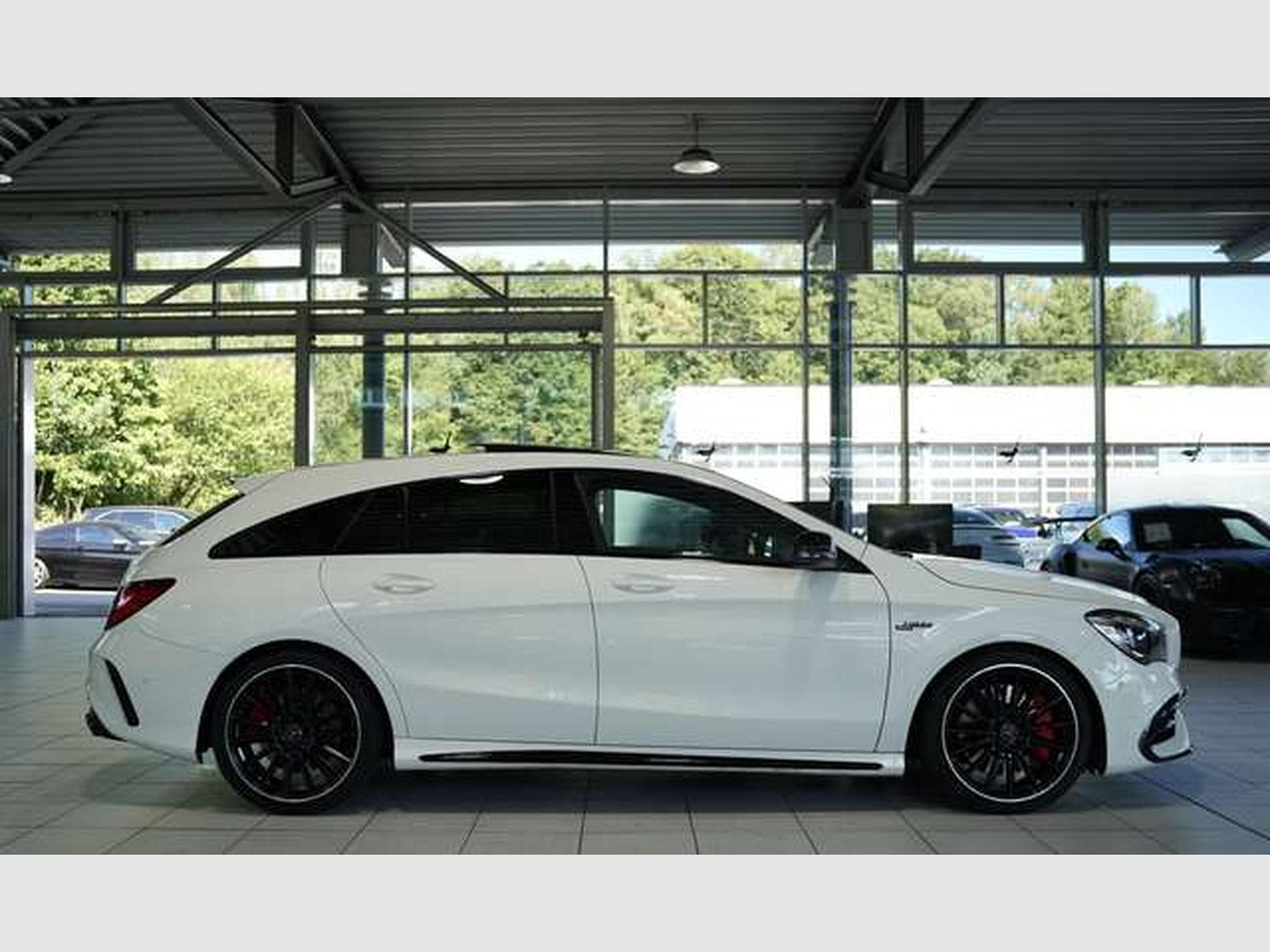 Mercedes CLA 45 AMG 4M *2.H *Pano *S-Abgas (2018) - Photo 7