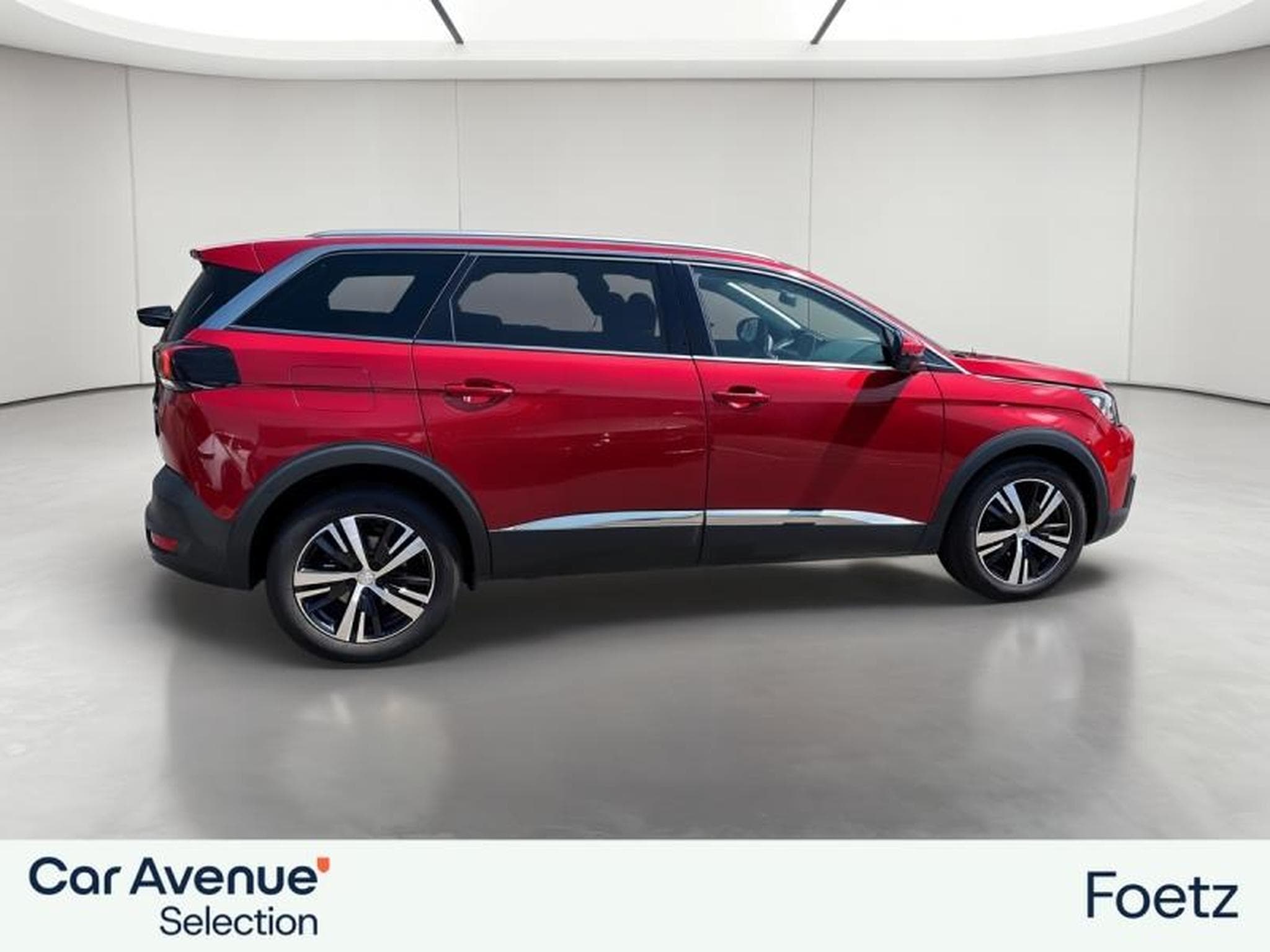 PEUGEOT 5008 1.2 PureTech 130ch S&S Allure EAT8 (2020) - Foto 5