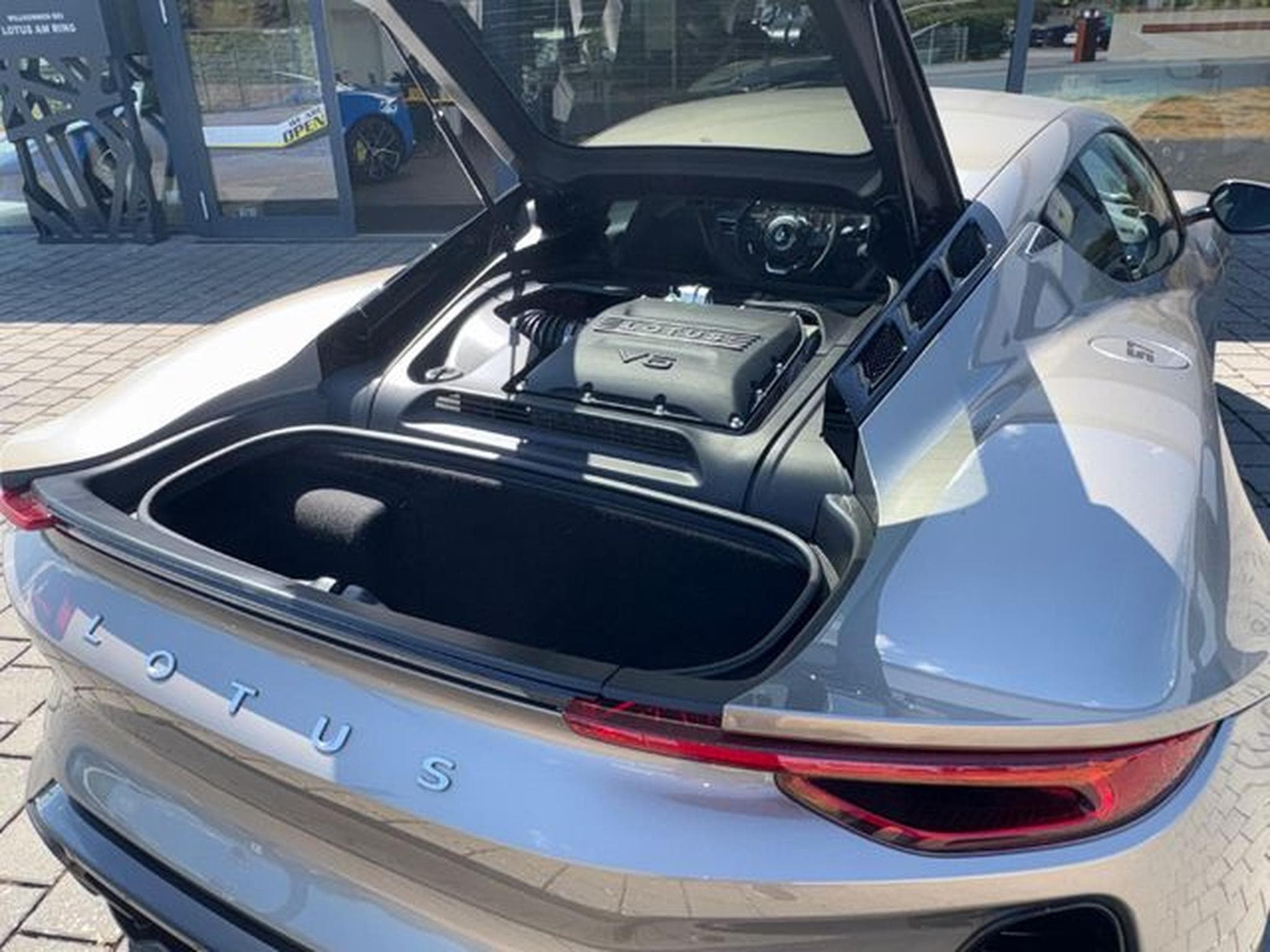 Lotus Emira V6 IPS First Edition *Lotus am Ring by Komo-Tec* (2023) - Photo 10