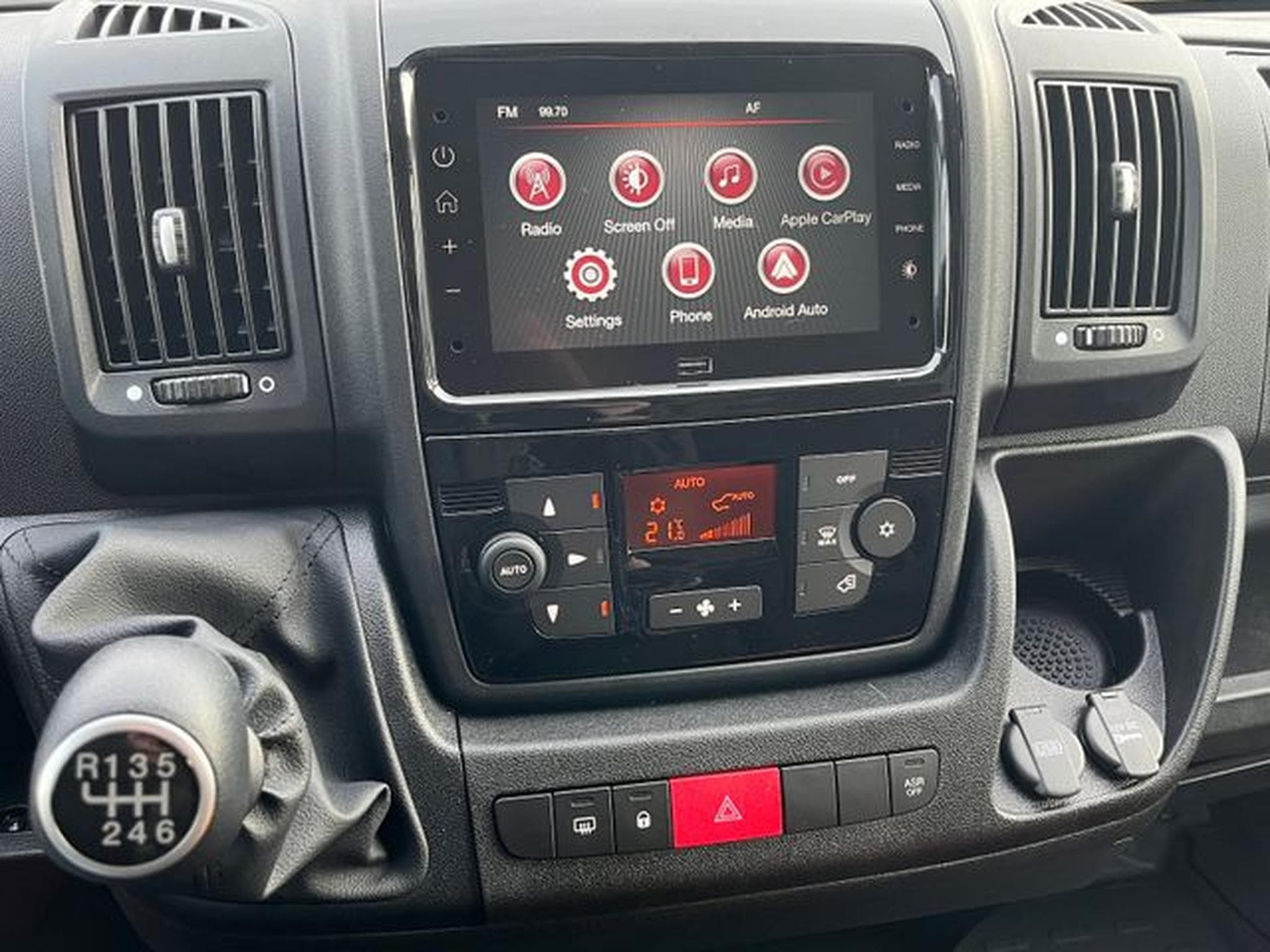 Peugeot Boxer Comfort , 335 , L3H2 , 2.2l Diesel , 165PS (2024) - Photo 11