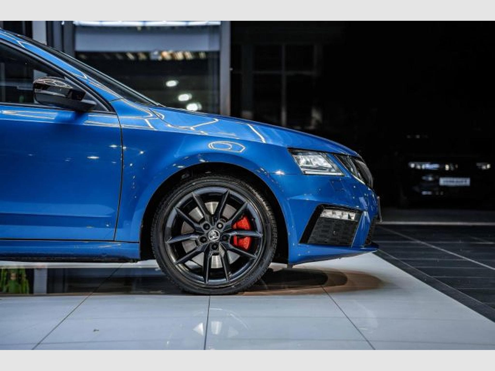 Skoda Octavia Octavia RS 2.0 TSI DSG NAVI LED AHK PANO Sound (2018) - Photo 9