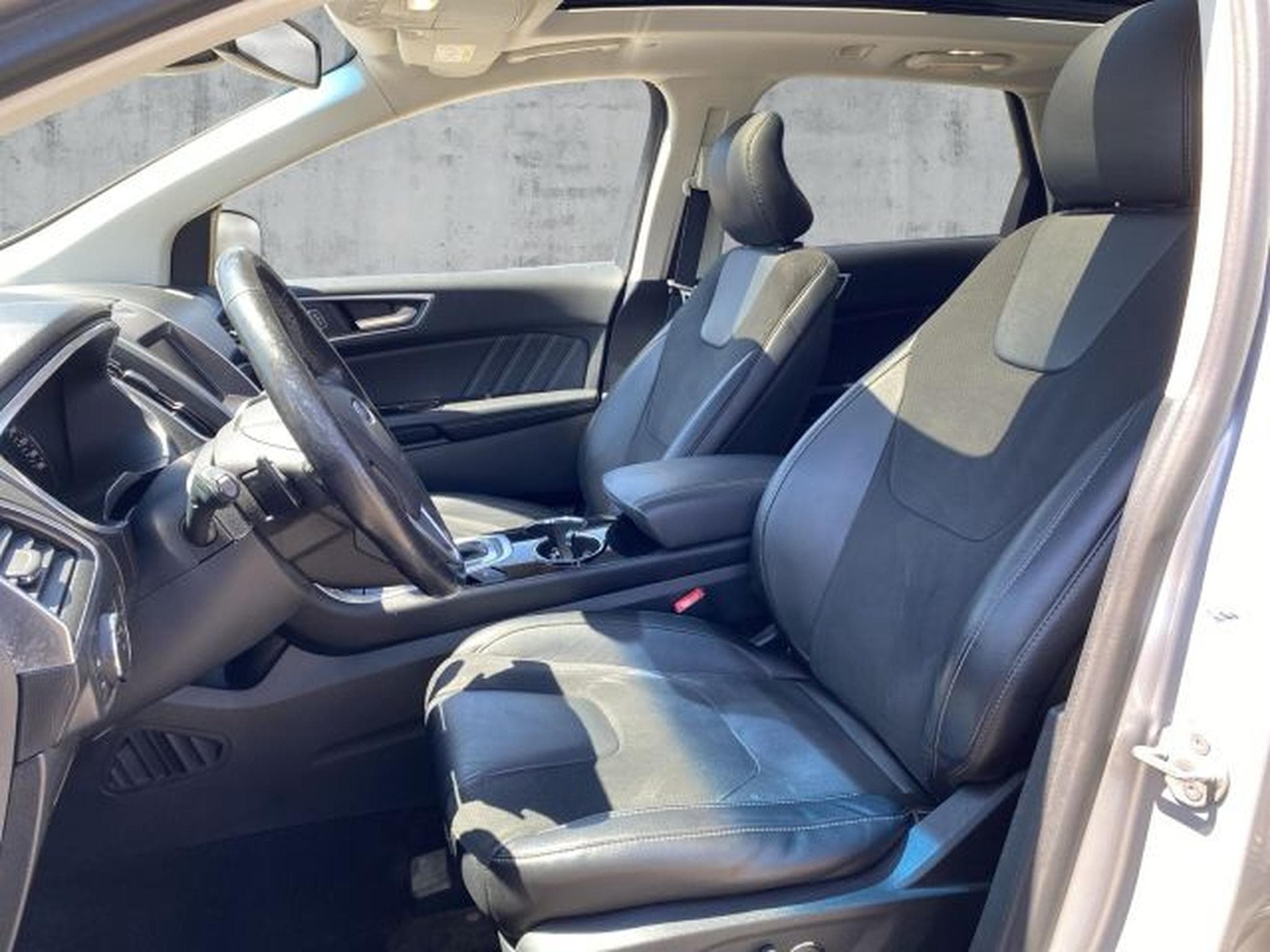 Ford Edge Edge 2.0 TDCi Aut. Sport 4x4 NAVI STHZG AHK PANO (2016) - Photo 11