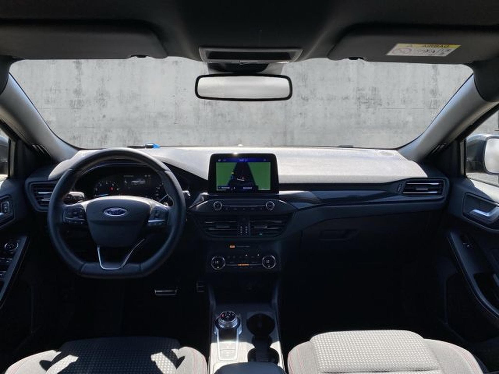 Ford Focus Focus Turnier 1.5 ST-Line Autom. NAVI LED AHK (2020) - Photo 14