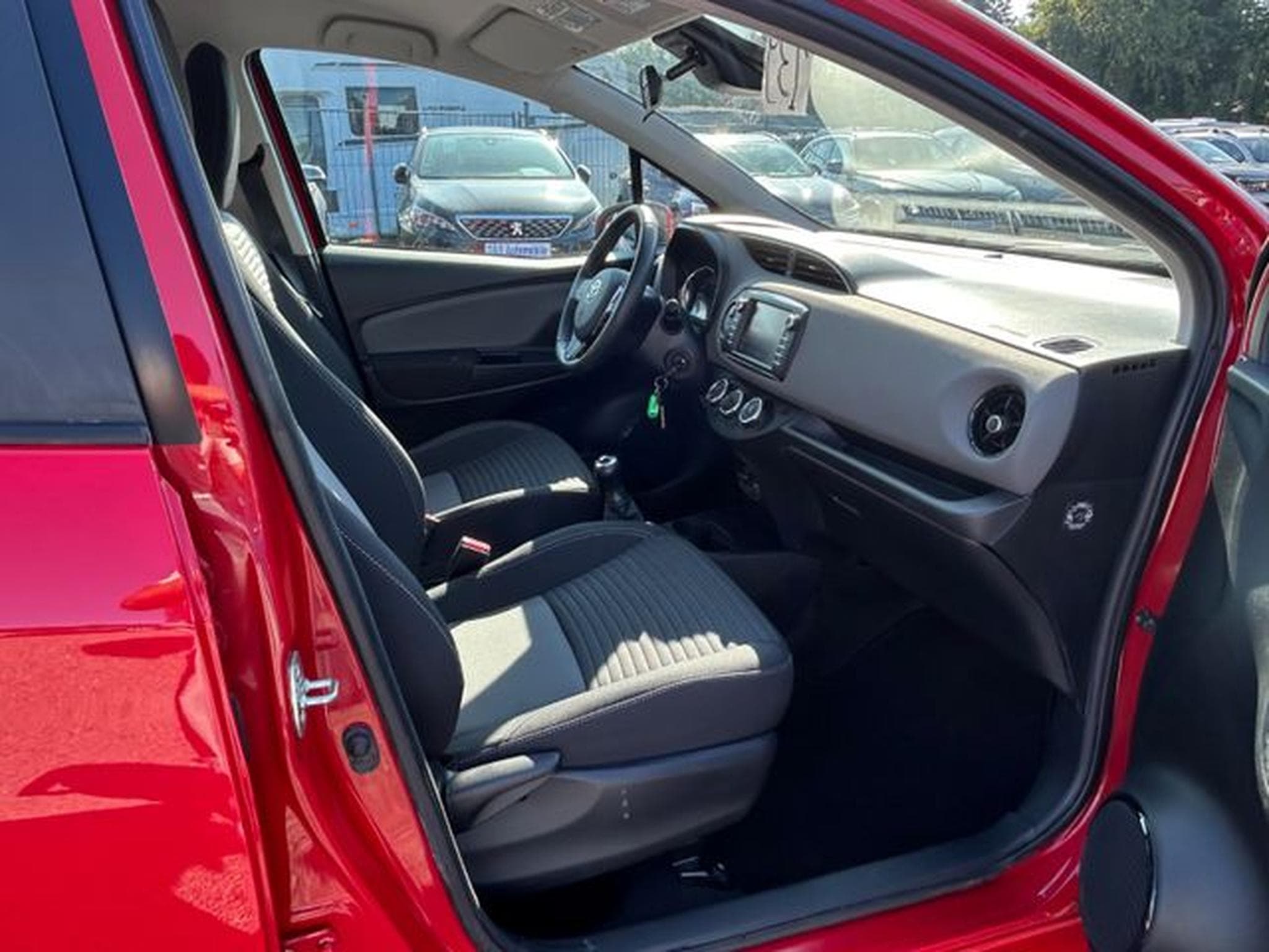 Toyota Yaris Yaris Comfort *Kamera*Bluetooth*MFL*Euro6* (2018) - Foto 9