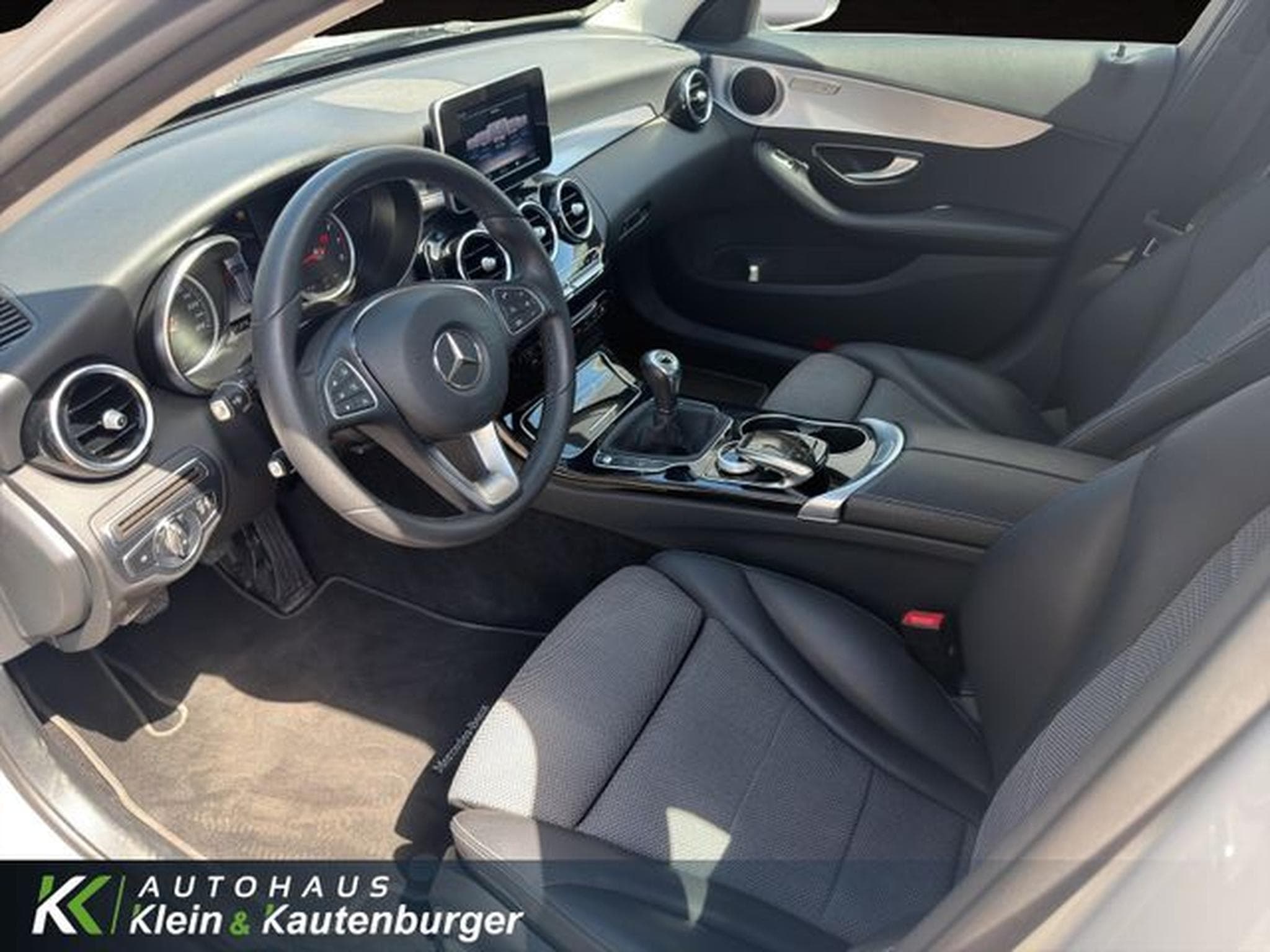 Mercedes C 180 C 180 T Avantgarde +NAVI+SITZHZG.+EINPARKHILFE (2018) - Photo 11