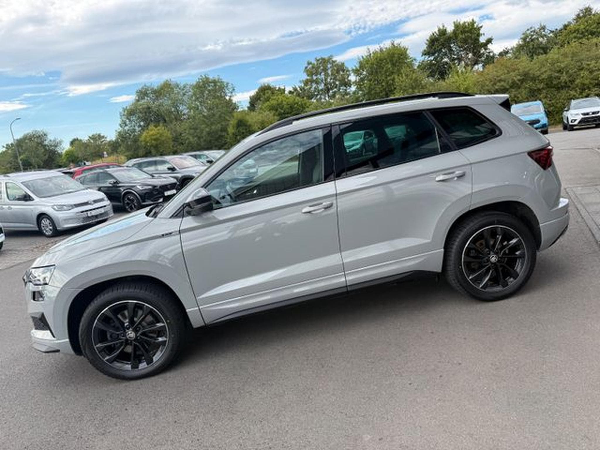 Skoda Karoq Karoq Sportline 4x4 Pano AHK 4xSHZ DSG LED Navi (2023) - Photo 8