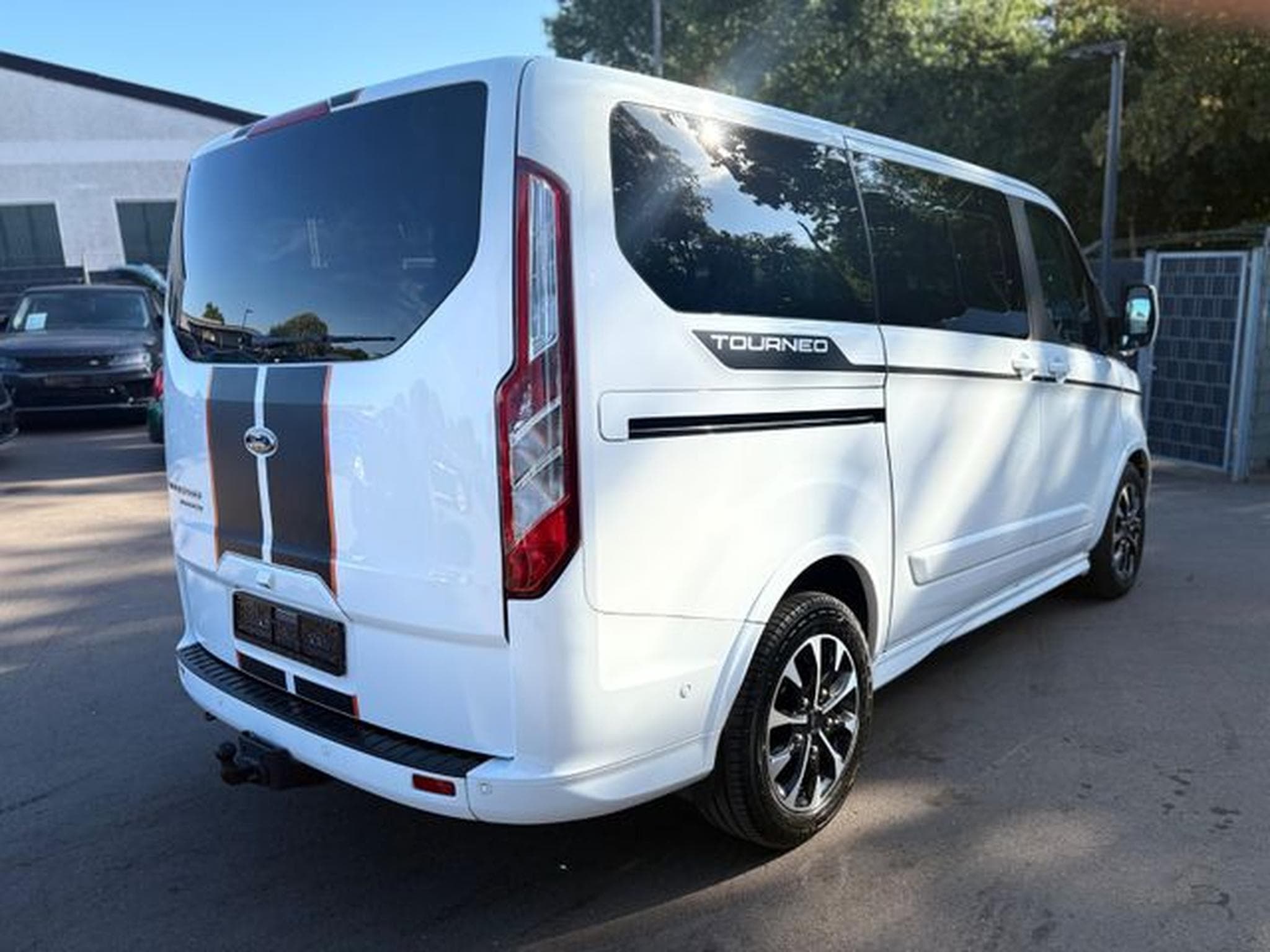 Ford Tourneo TOURNEO CUSTOM SPORT*2.HD*AUT*LED*KAMERA*8 SITZE (2020) - Photo 10