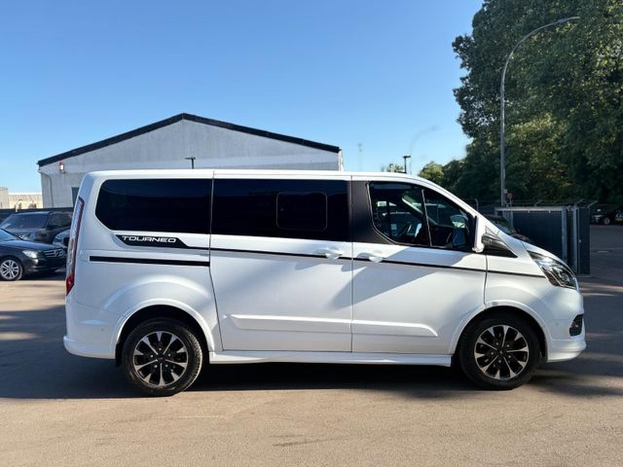 Ford Tourneo TOURNEO CUSTOM SPORT*2.HD*AUT*LED*KAMERA*8 SITZE (2020) - Photo 12