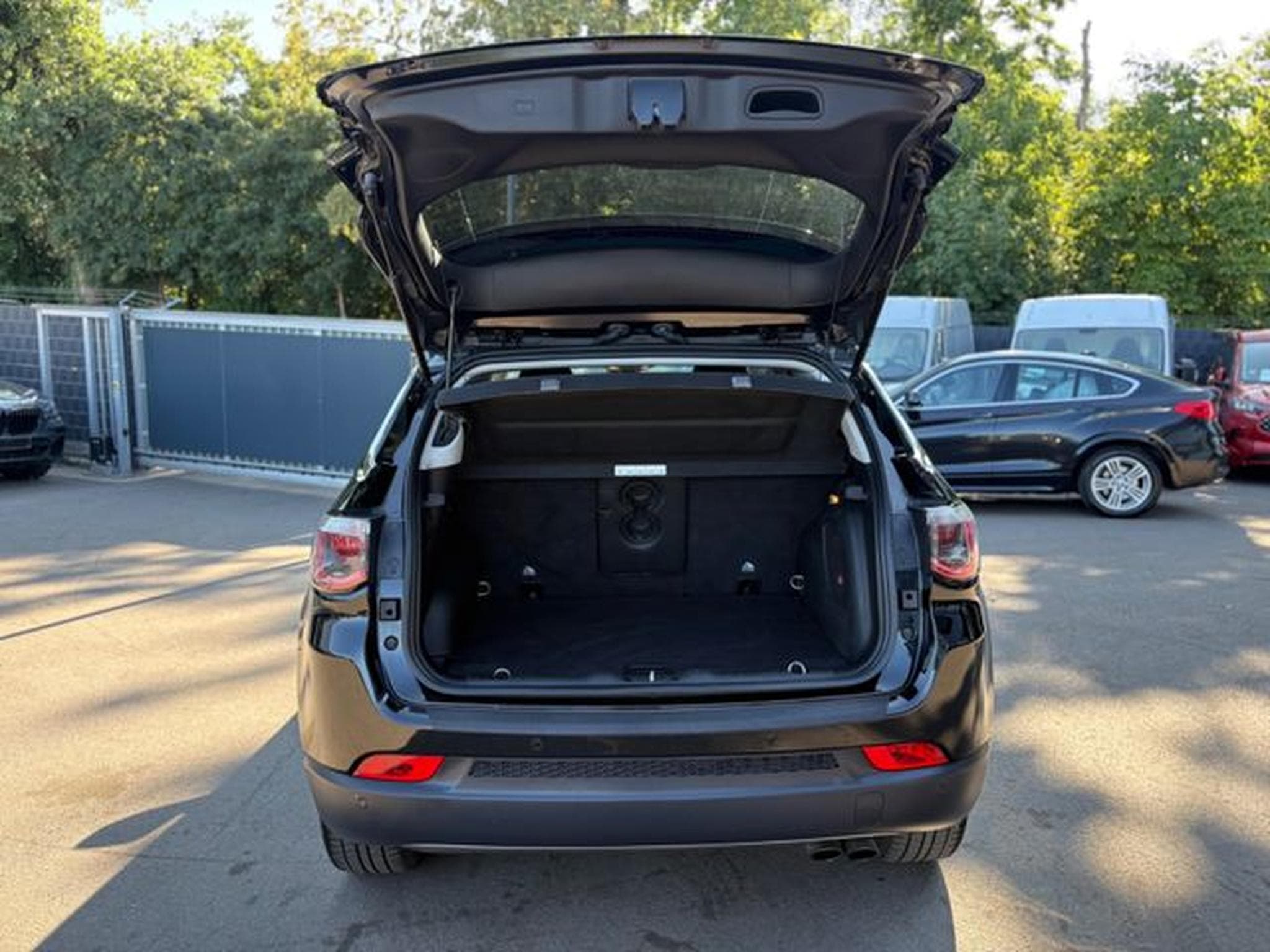 Jeep Compass COMPASS LIMITED FWD *FACELIFT*KAMERA*LEDER* (2018) - Photo 9