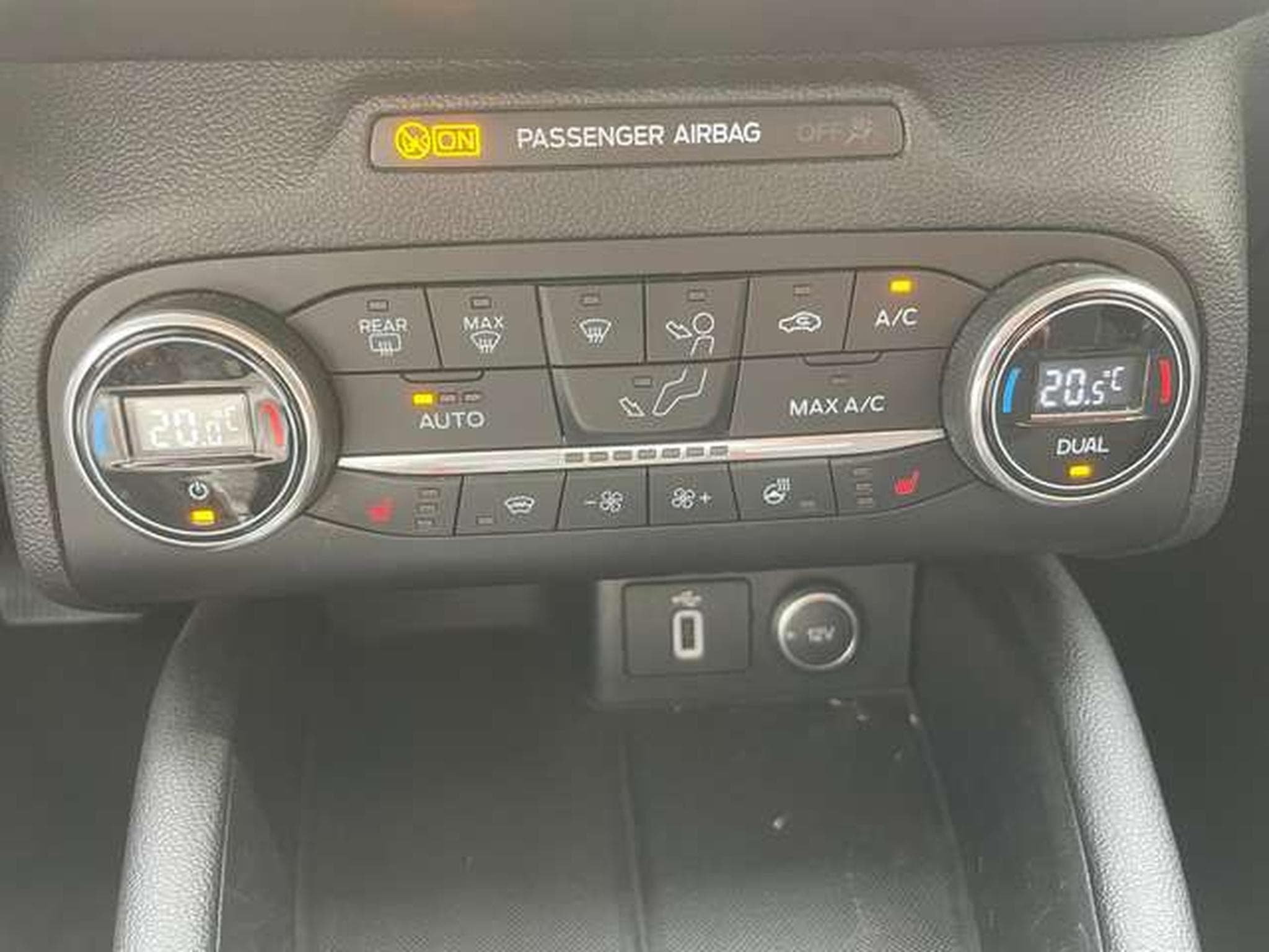 Ford Focus 1.5 EcoBlue Aut. COOL-JUSQU'A 36 MOIS DE GARANTIE (2019) - Photo 16