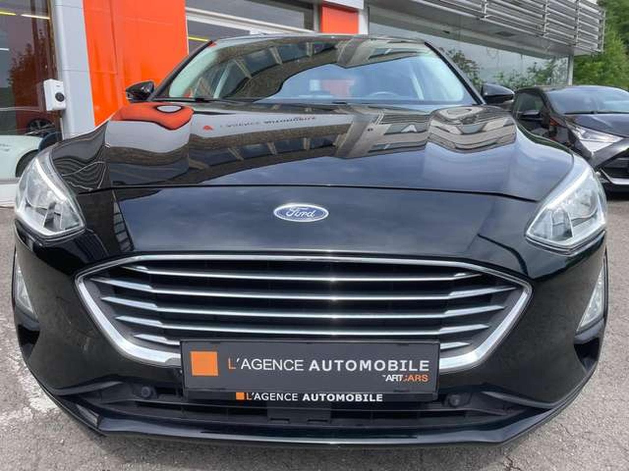 Ford Focus 1.5 EcoBlue Aut. COOL-JUSQU'A 36 MOIS DE GARANTIE (2019) - Photo 3