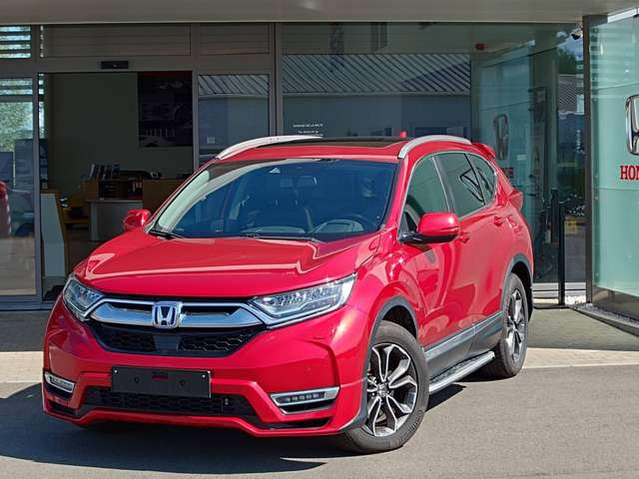 Honda CR-V CR-V e:HEV 2.0i-MMD 4WD Executive HYBRID (2022) - Photo 1