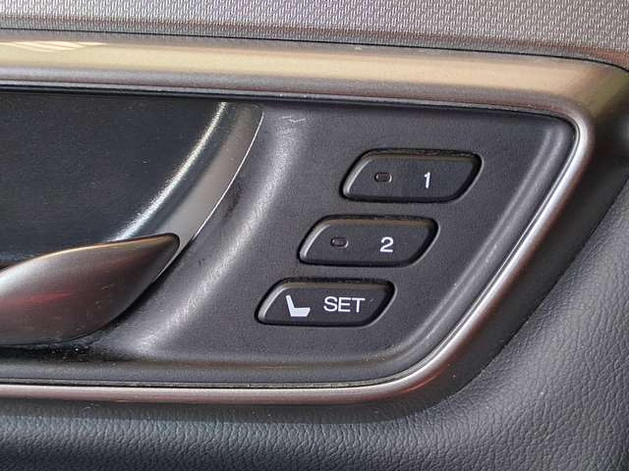 Honda CR-V CR-V e:HEV 2.0i-MMD 4WD Executive HYBRID (2022) - Photo 10