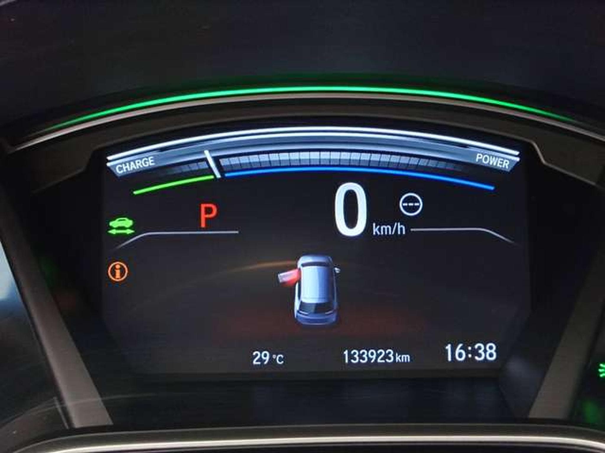 Honda CR-V CR-V e:HEV 2.0i-MMD 4WD Executive HYBRID (2022) - Photo 11