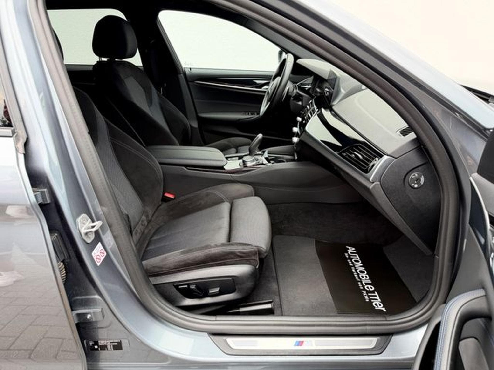 BMW 530 530i Touring M Sport Paket/NAVI/LED/CAM/GARANTIE (2020) - Photo 11