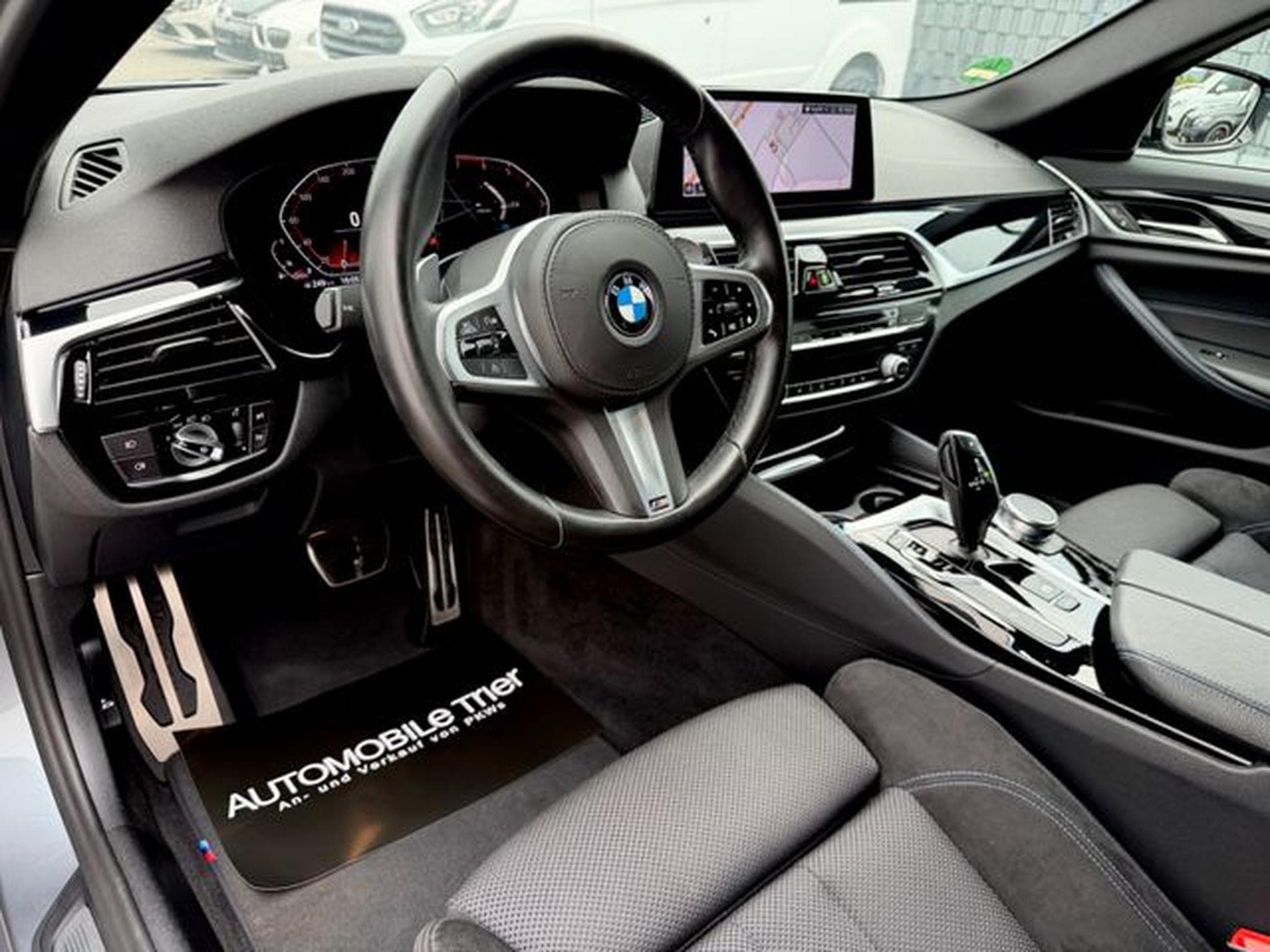 BMW 530 530i Touring M Sport Paket/NAVI/LED/CAM/GARANTIE (2020) - Photo 13