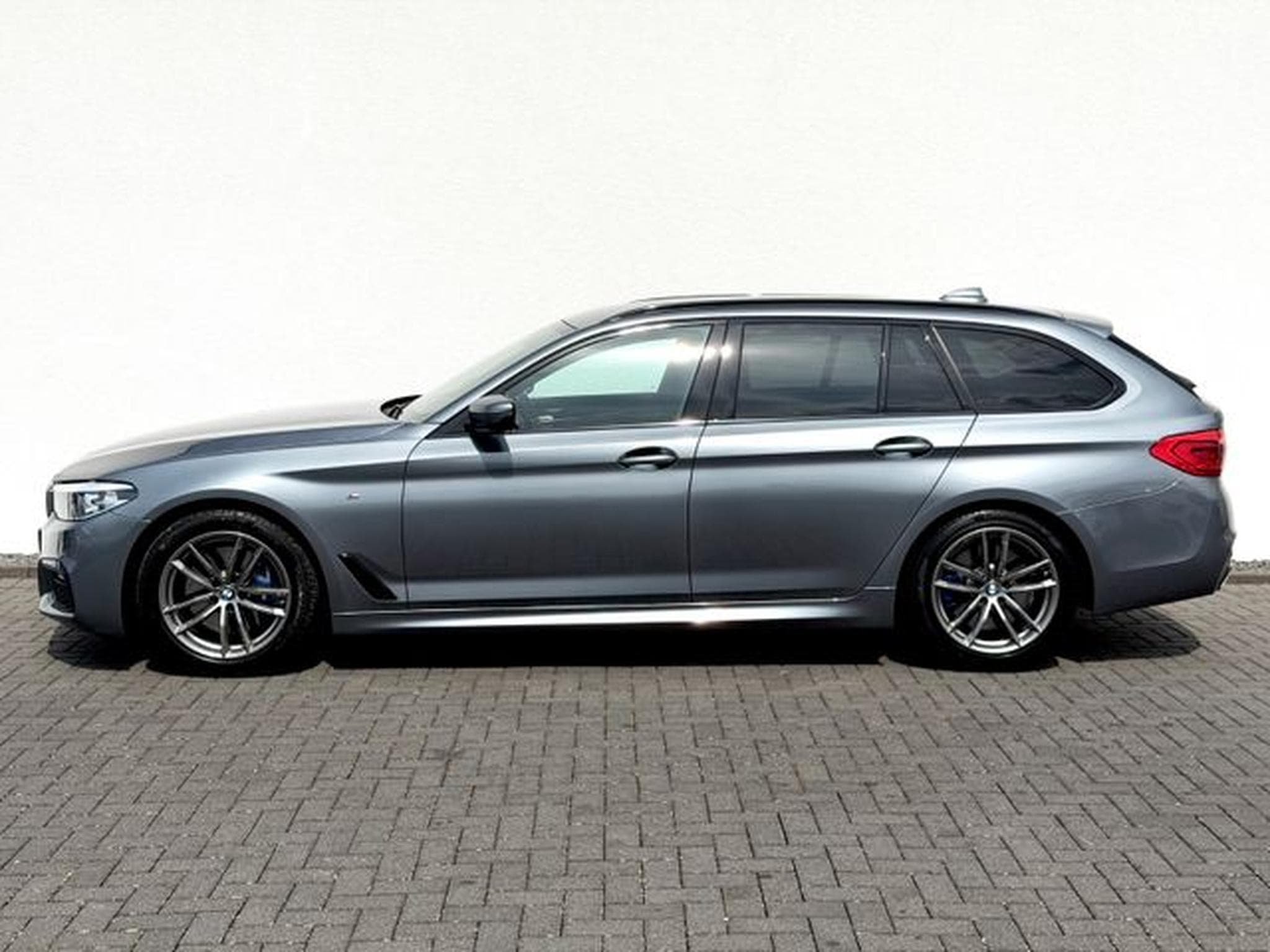 BMW 530 530i Touring M Sport Paket/NAVI/LED/CAM/GARANTIE (2020) - Photo 8