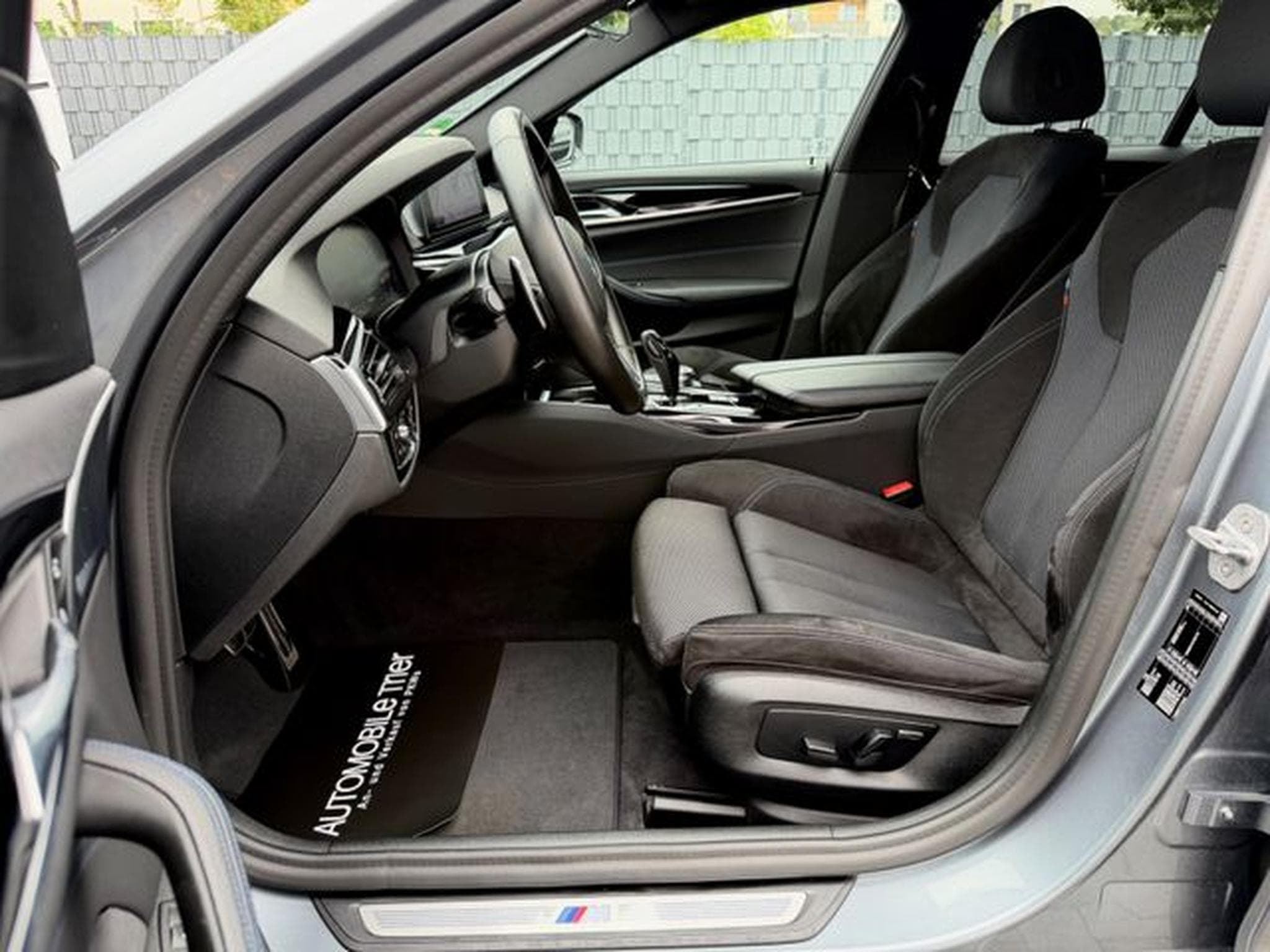 BMW 530 530i Touring M Sport Paket/NAVI/LED/CAM/GARANTIE (2020) - Photo 9