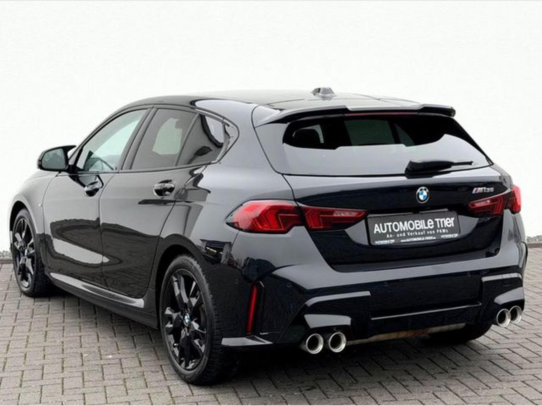 BMW M135 M135 xDrive /LED/HUD/H&amp;K/CAM/GARANTIE/ (2024) - Foto 7