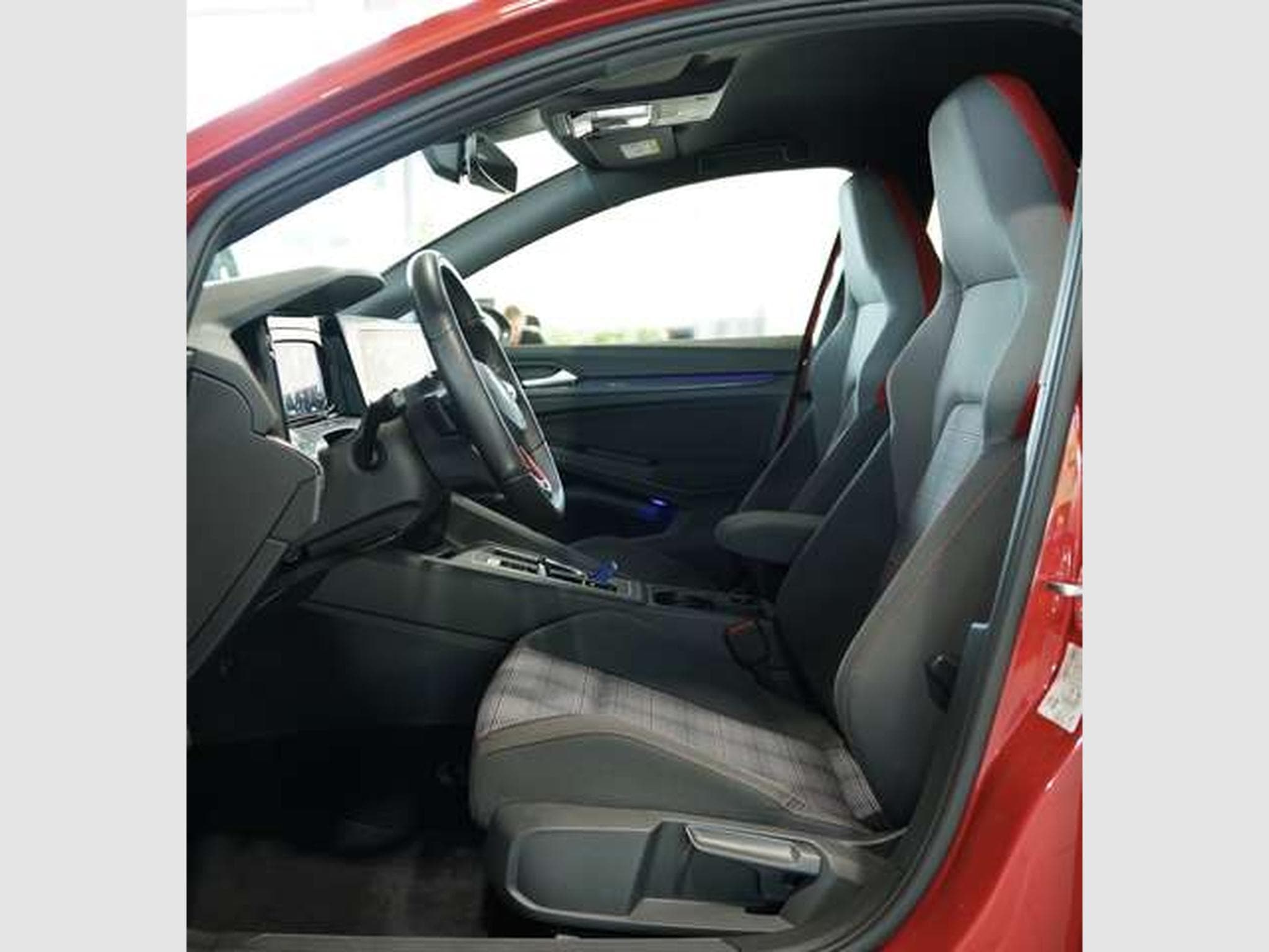 VW Golf GTI 2.0 TSI 2.Hand *Kamera *H-UP *Matrix (2022) - Photo 24