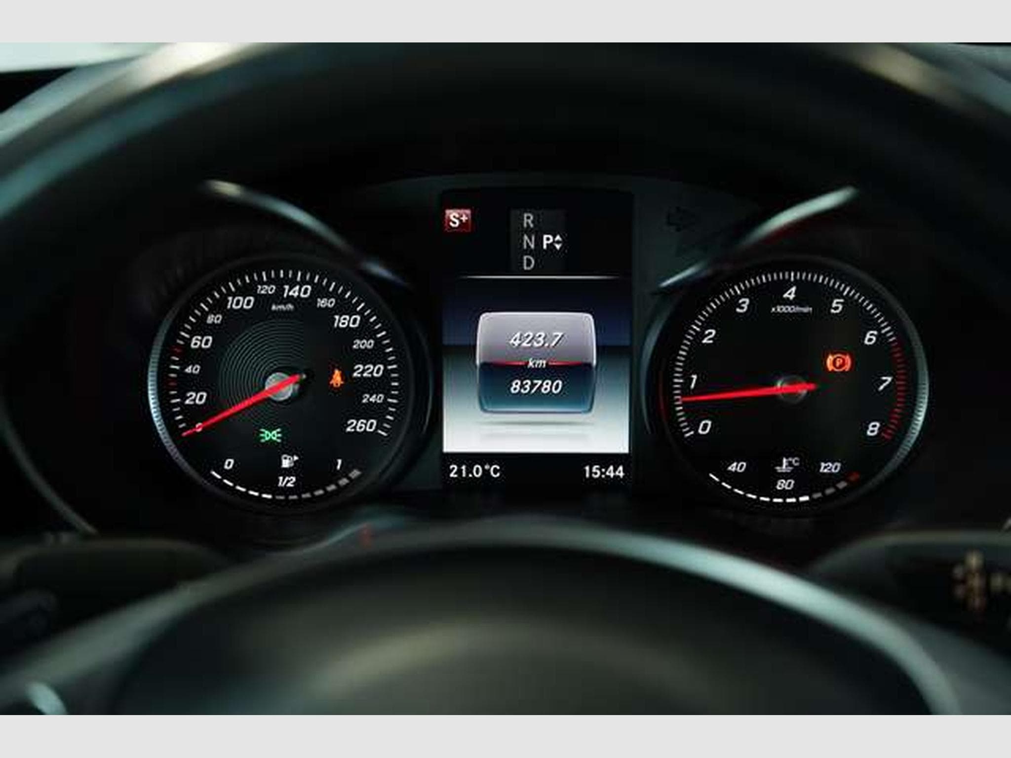 Mercedes C 300 Cabrio AMG Line *2.H *AHK *Kamera *Navi (2018) - Photo 33