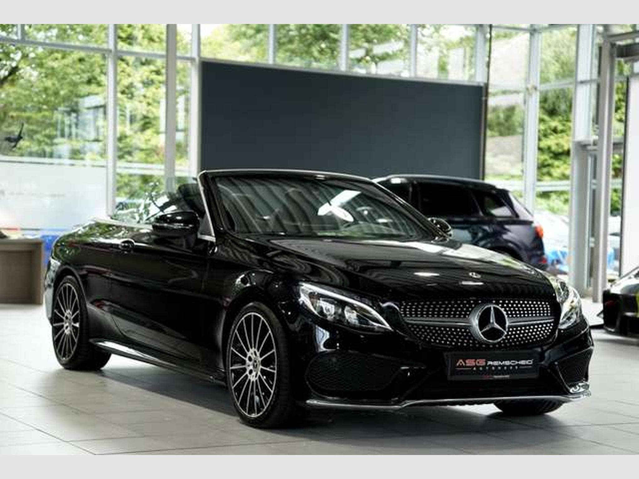 Mercedes C 300 Cabrio AMG Line *2.H *AHK *Kamera *Navi (2018) - Photo 5