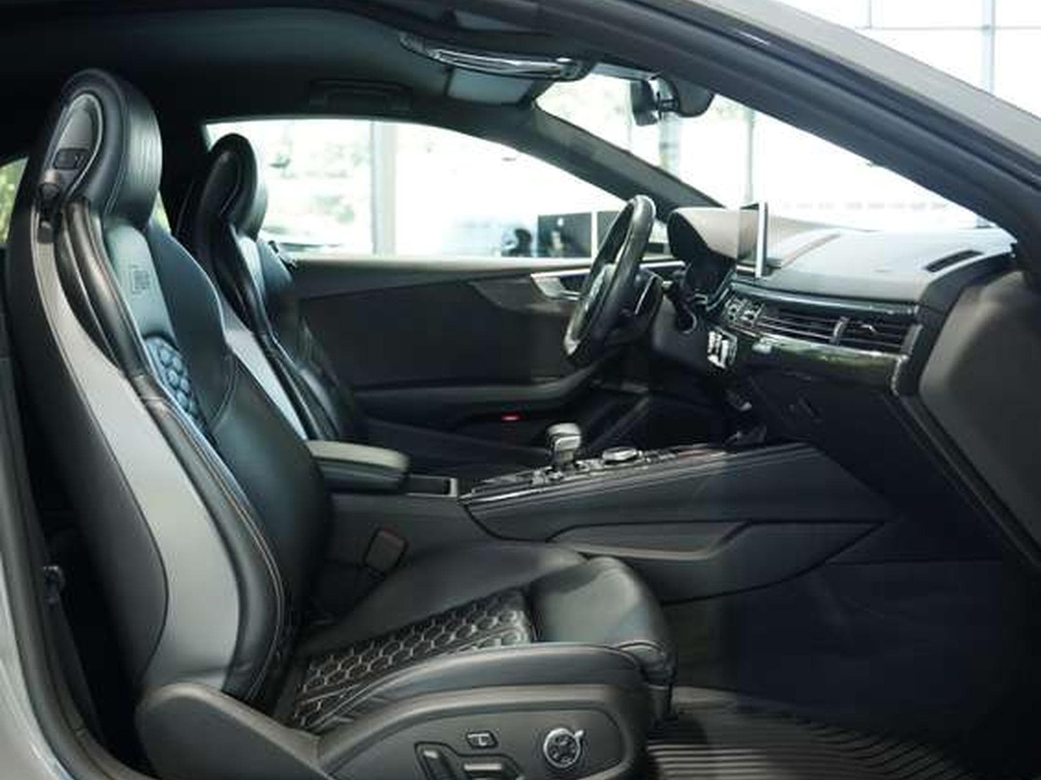 Audi RS5 Coupé q. *RS-AGA *Carbon *Keramik *20 *B&O (2018) - Photo 22