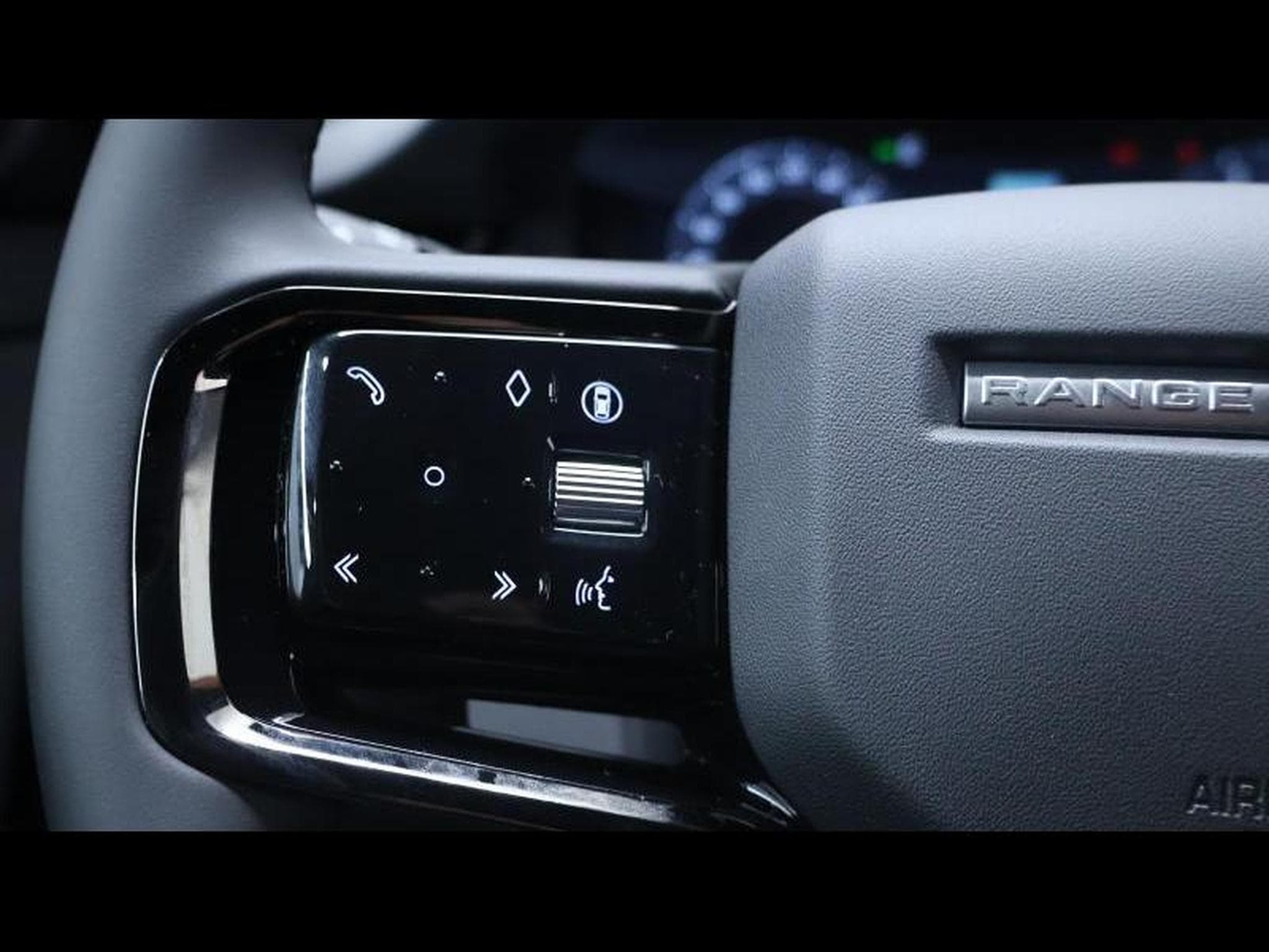 Land-Rover Range Rover Evoque P160 S FWD Auto (2025) - Photo 15